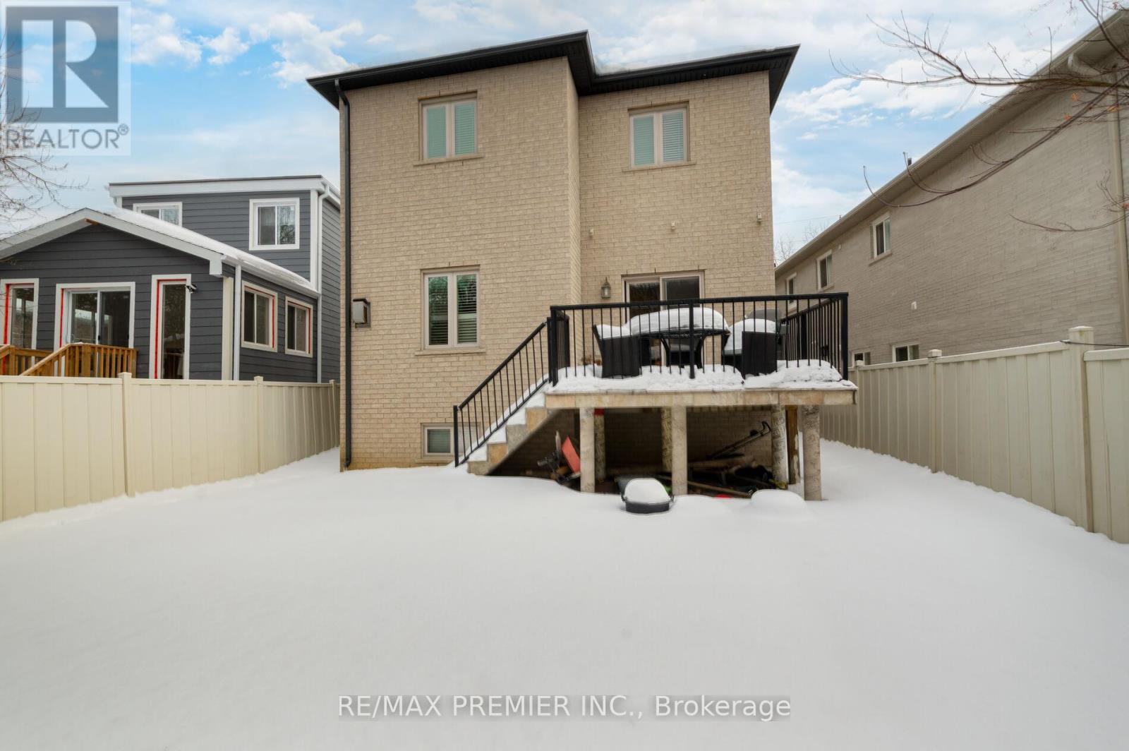 128 Clarence Street, Vaughan, Ontario  L4L 1L3 - Photo 45 - N12788706