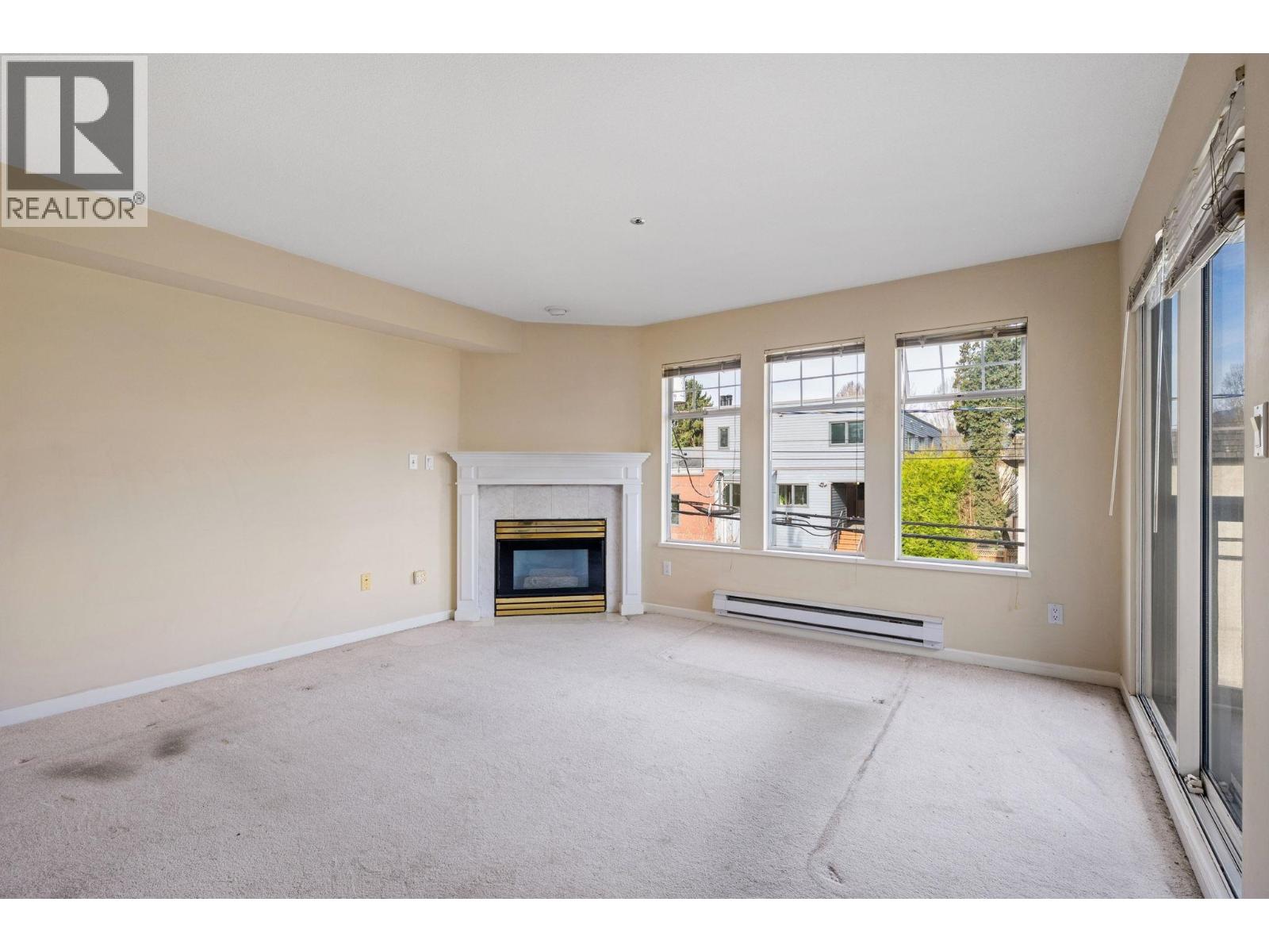 Listing Picture 5 of 23 : 304 1989 W 1ST AVENUE, Vancouver / 溫哥華 - 魯藝地產 Yvonne Lu Group - MLS Medallion Club Member