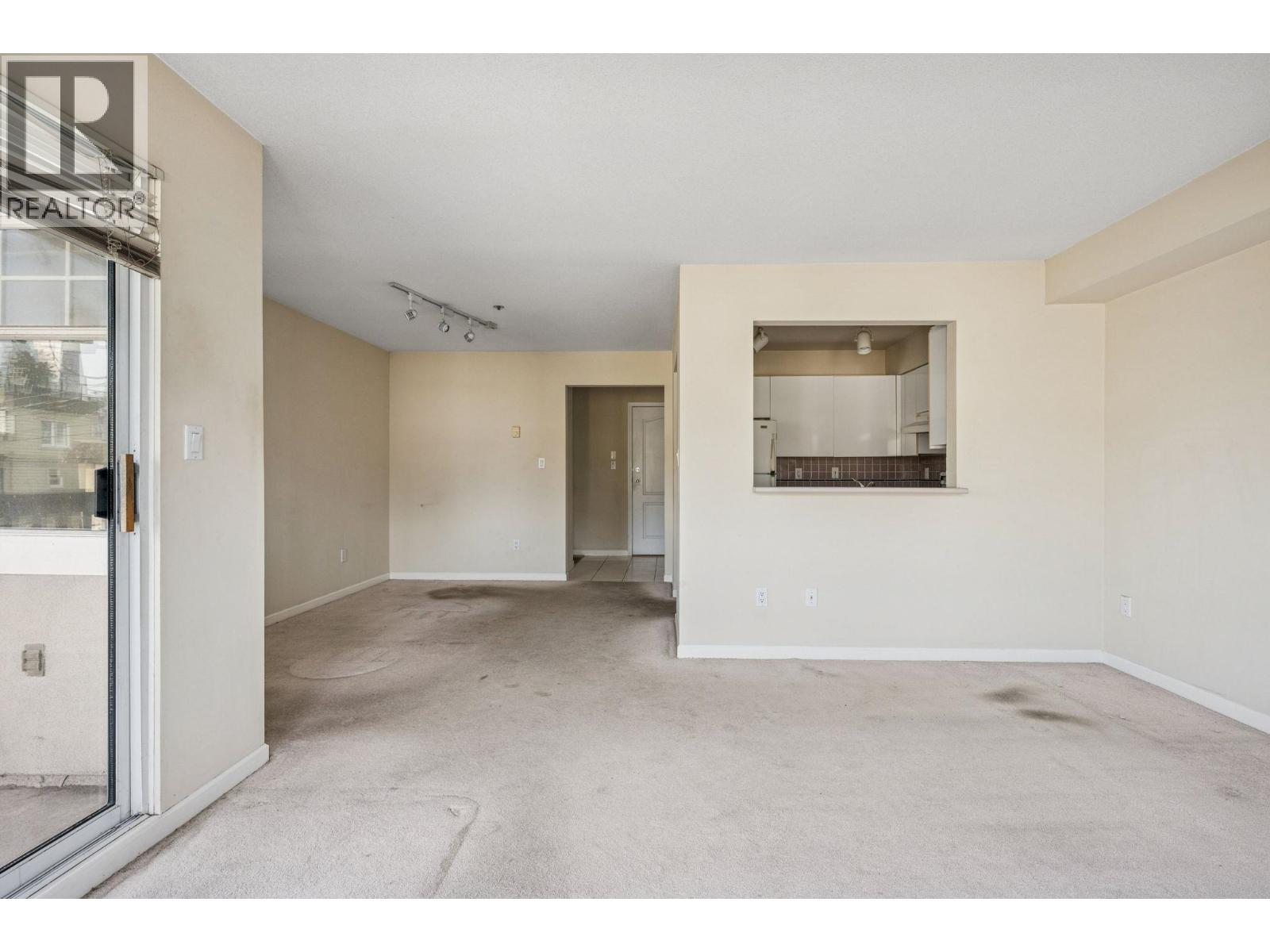 Listing Picture 8 of 23 : 304 1989 W 1ST AVENUE, Vancouver / 溫哥華 - 魯藝地產 Yvonne Lu Group - MLS Medallion Club Member