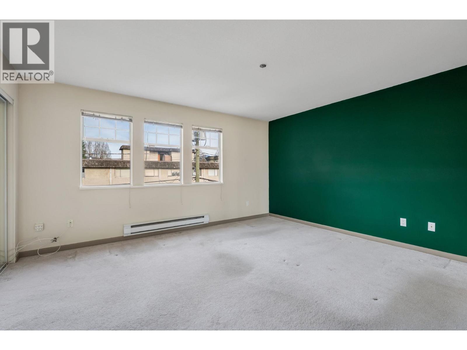 Listing Picture 16 of 23 : 304 1989 W 1ST AVENUE, Vancouver / 溫哥華 - 魯藝地產 Yvonne Lu Group - MLS Medallion Club Member