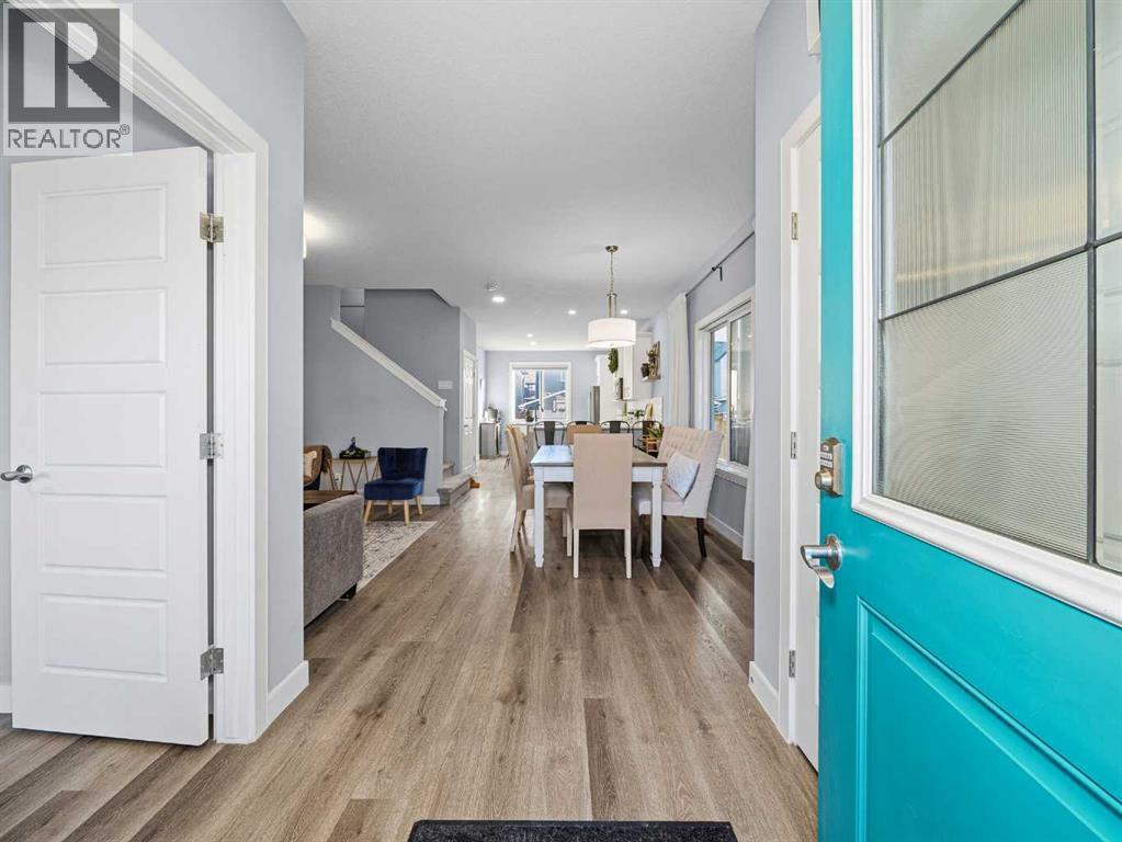 124 Highview Gate Se, Balzac, Alberta  T4A 3L6 - Photo 5 - A2282760