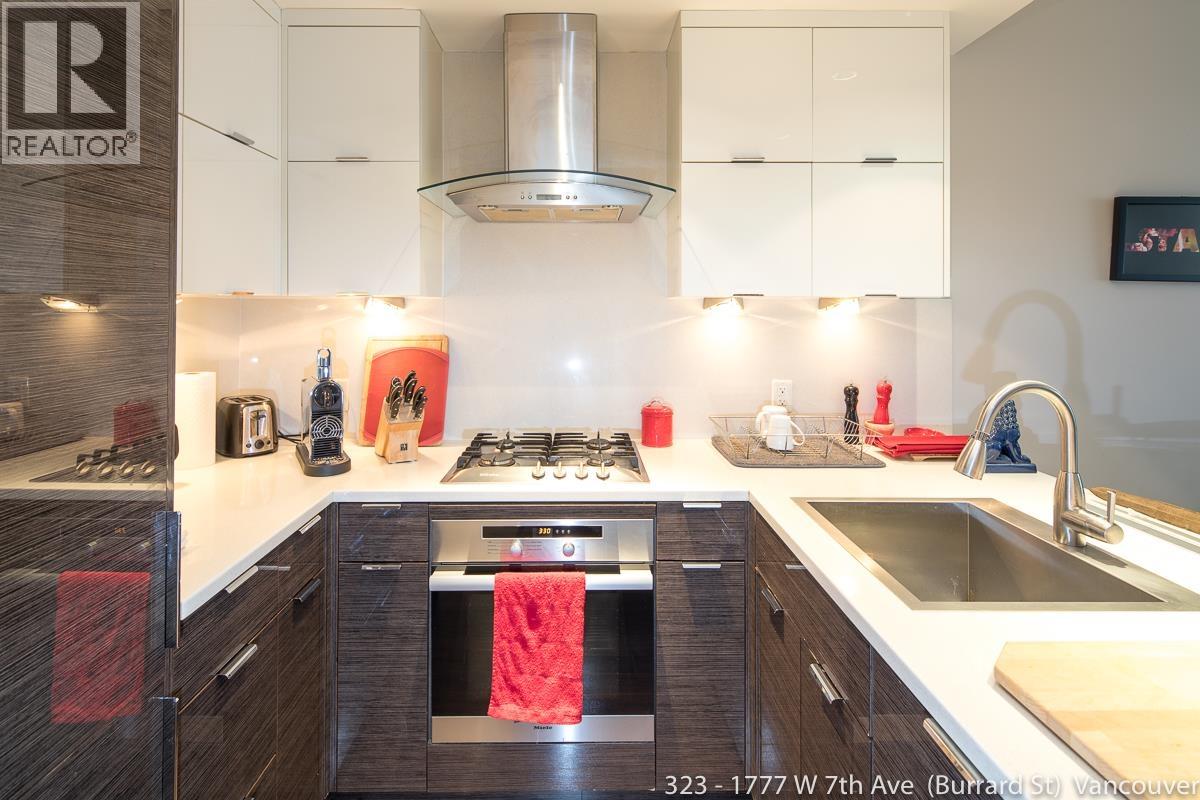 323 1777 W 7th Avenue, Vancouver, British Columbia  V6J 0E5 - Photo 4 - R3088314