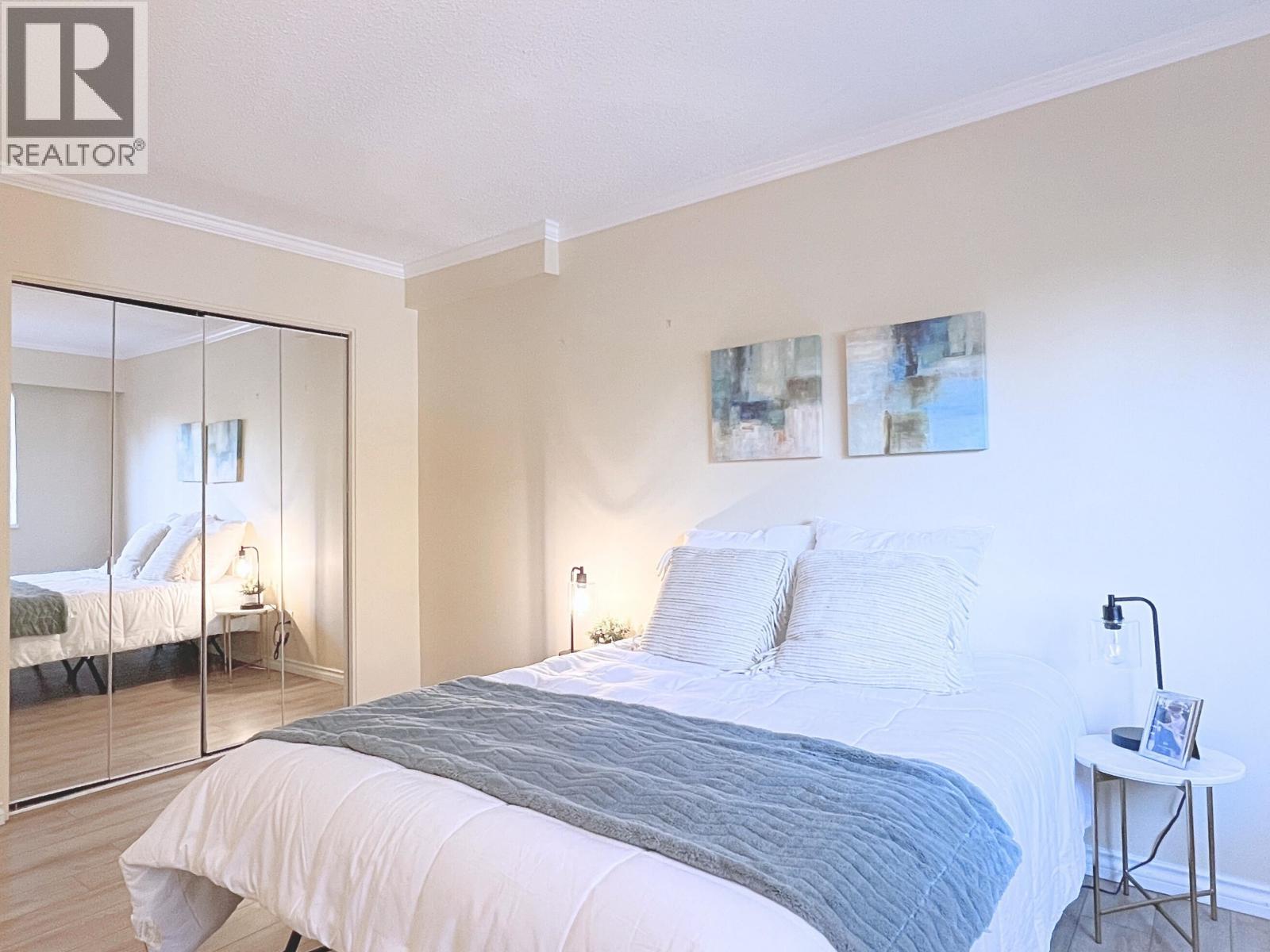 1218 235 Keith Road, West Vancouver, British Columbia  V7T 1L5 - Photo 17 - R3089773