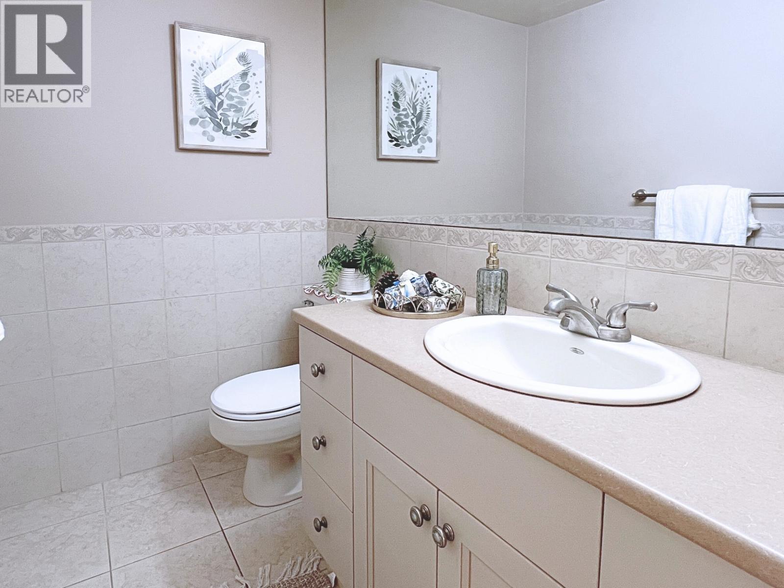 1218 235 Keith Road, West Vancouver, British Columbia  V7T 1L5 - Photo 16 - R3089773