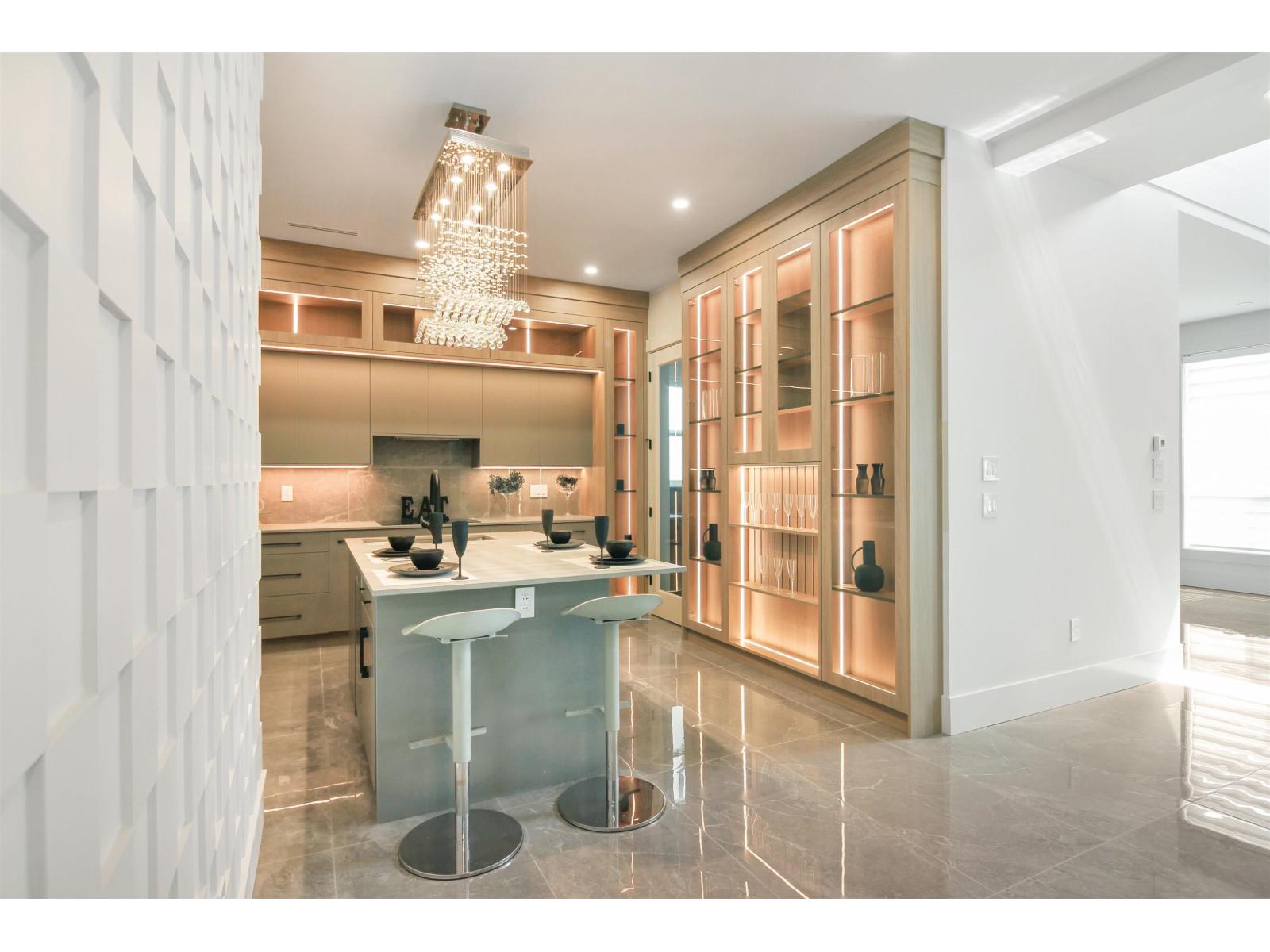 16059 9a Ave Avenue, Surrey, British Columbia  V4A 4W5 - Photo 11 - R3089908