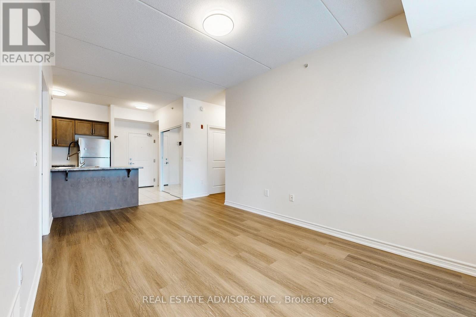 306 - 630 Sauve Street, Milton, Ontario  L9T 9A6 - Photo 10 - W12788704