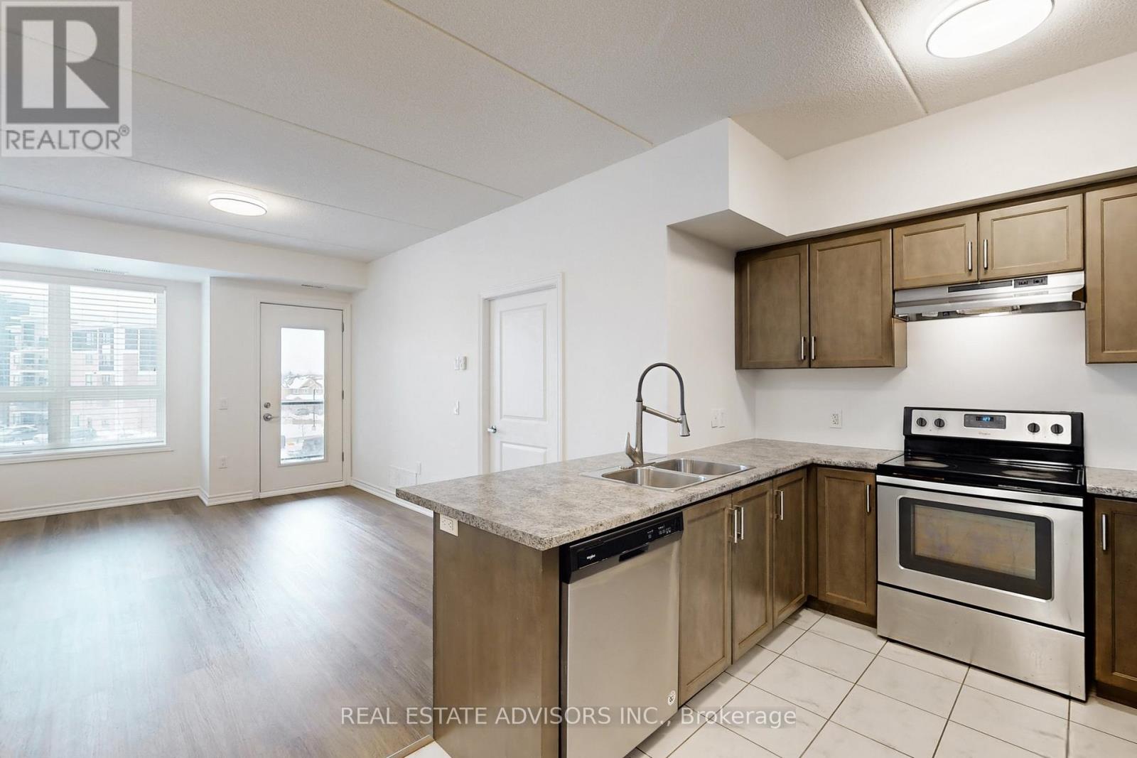 306 - 630 Sauve Street, Milton, Ontario  L9T 9A6 - Photo 13 - W12788704