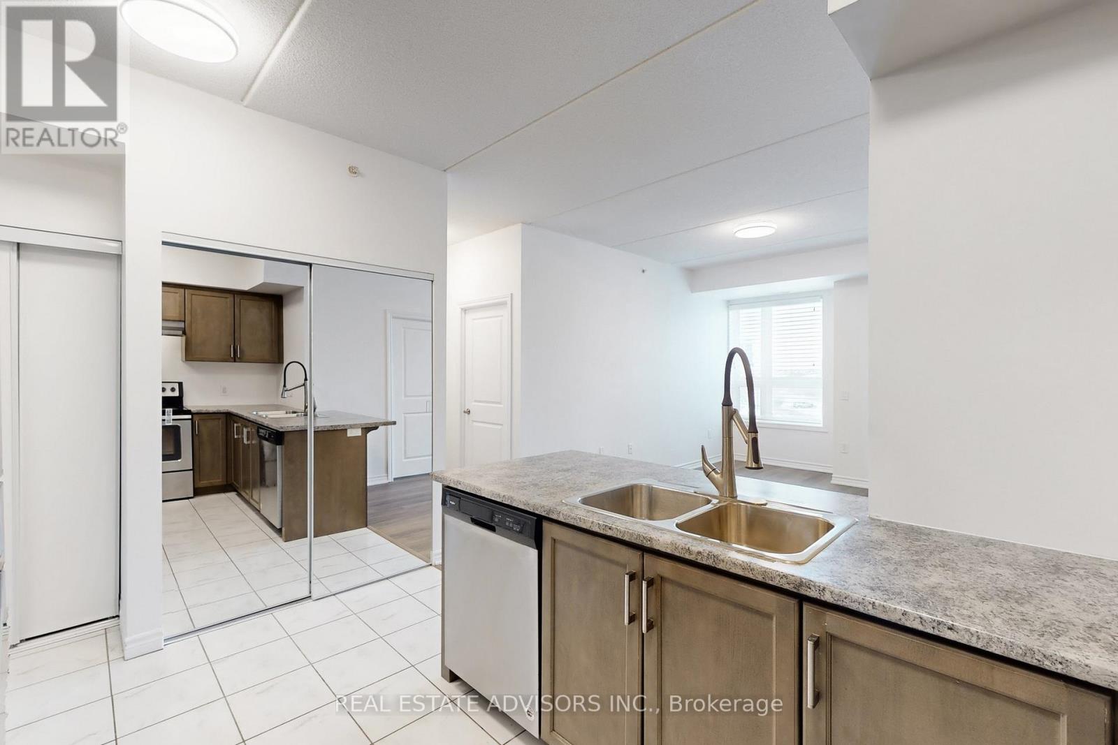 306 - 630 Sauve Street, Milton, Ontario  L9T 9A6 - Photo 14 - W12788704