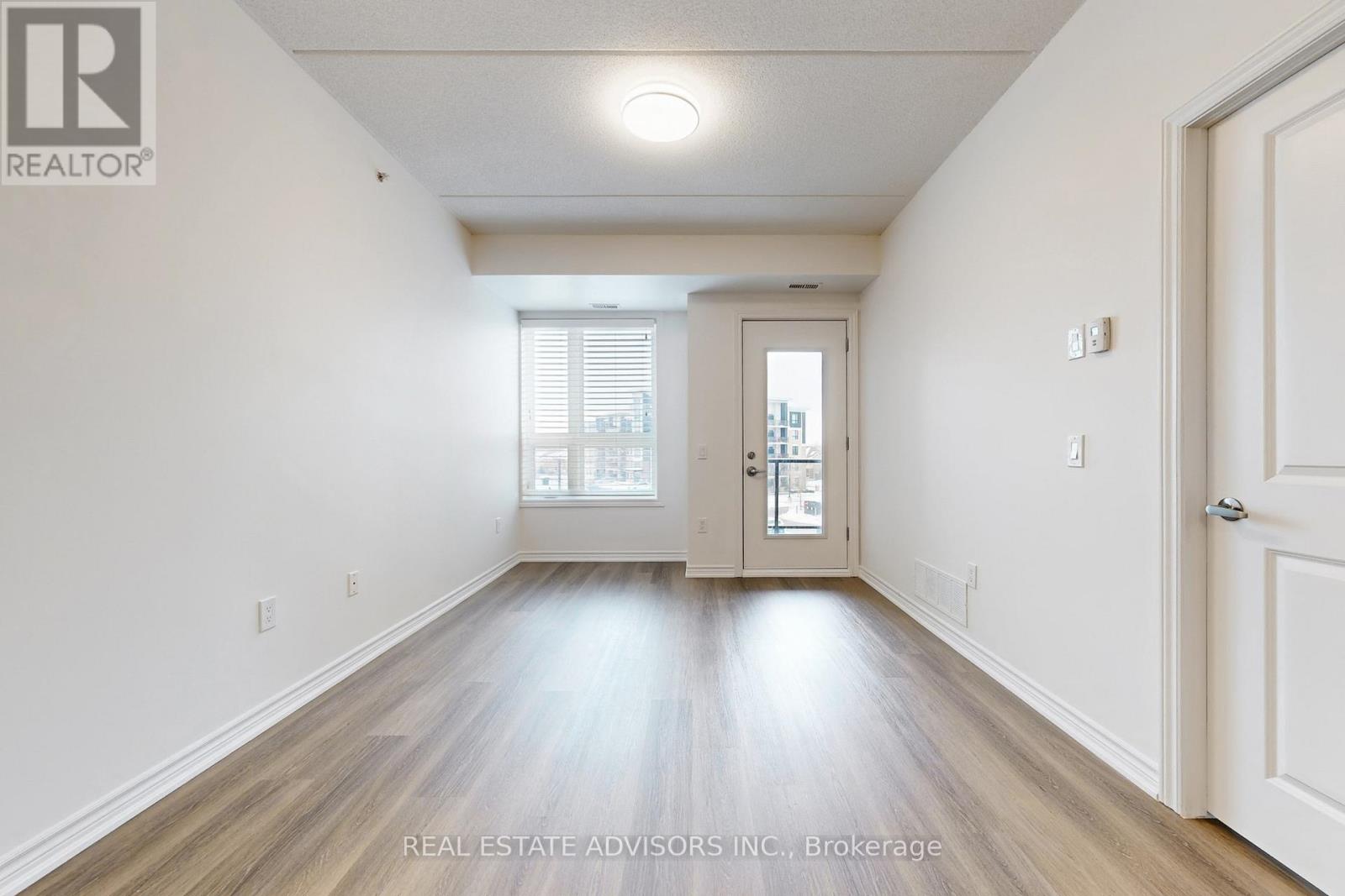 306 - 630 Sauve Street, Milton, Ontario  L9T 9A6 - Photo 5 - W12788704