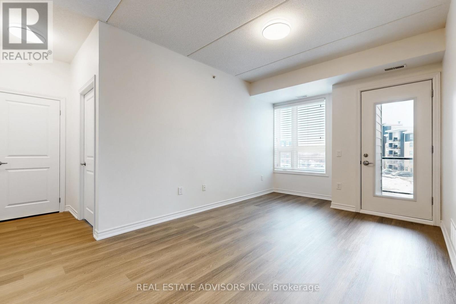 306 - 630 Sauve Street, Milton, Ontario  L9T 9A6 - Photo 6 - W12788704