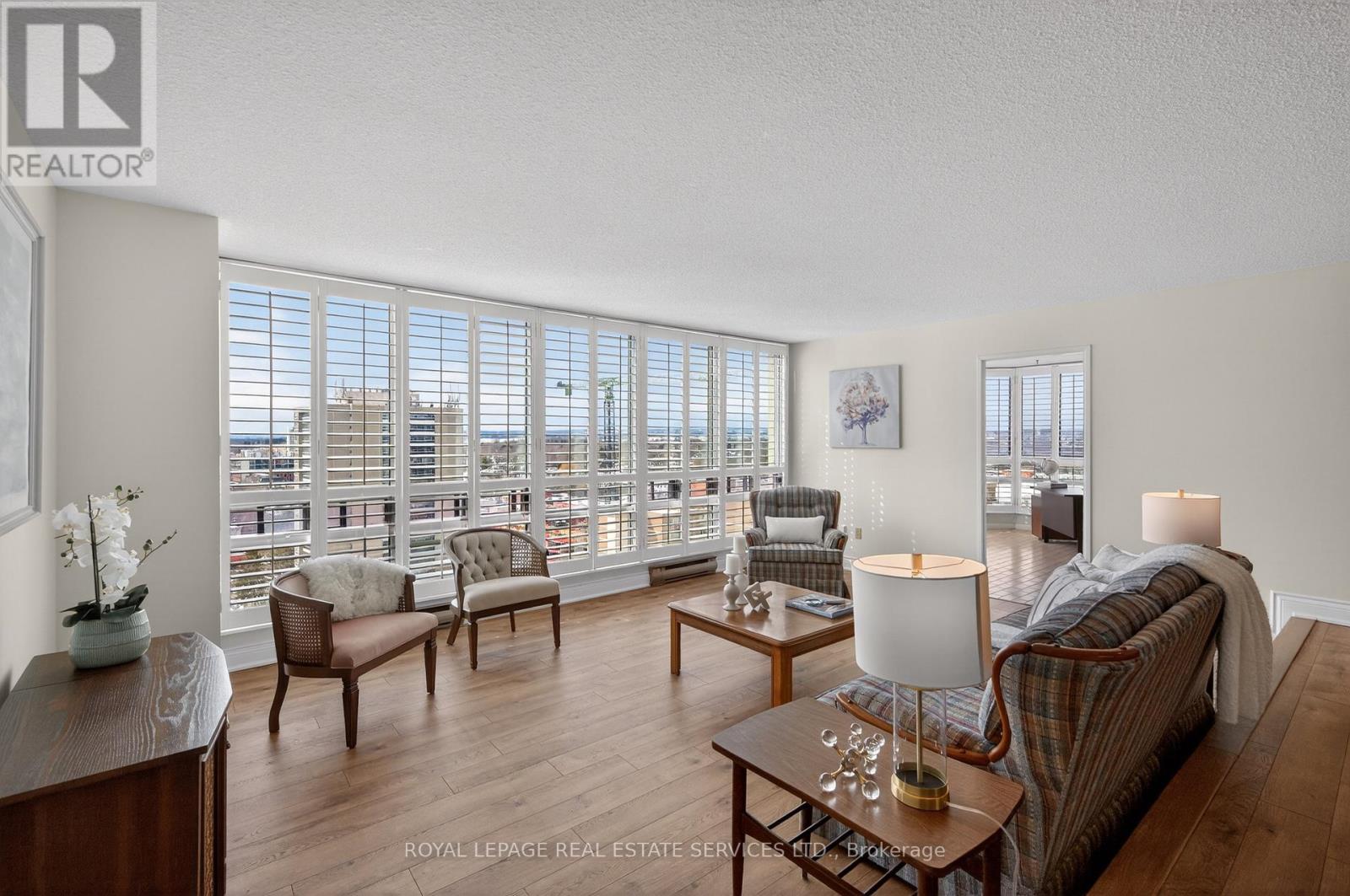 1601 - 2180 Marine Drive, Oakville, Ontario  L6L 5V2 - Photo 13 - W12788716