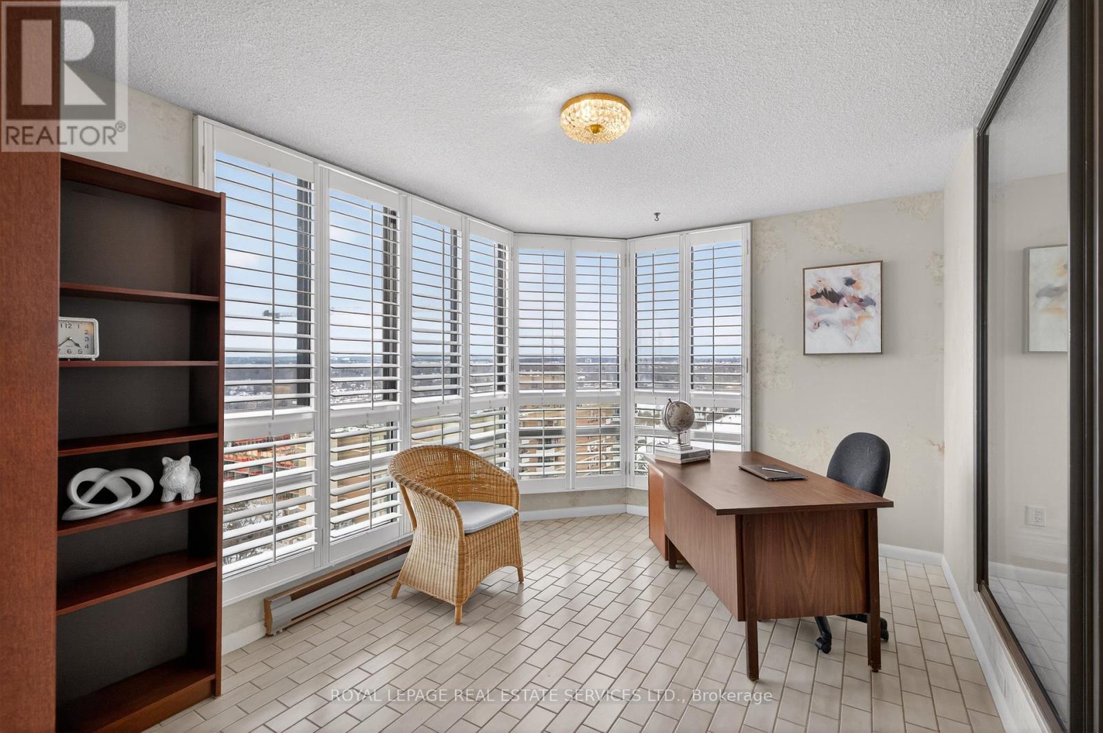 1601 - 2180 Marine Drive, Oakville, Ontario  L6L 5V2 - Photo 20 - W12788716