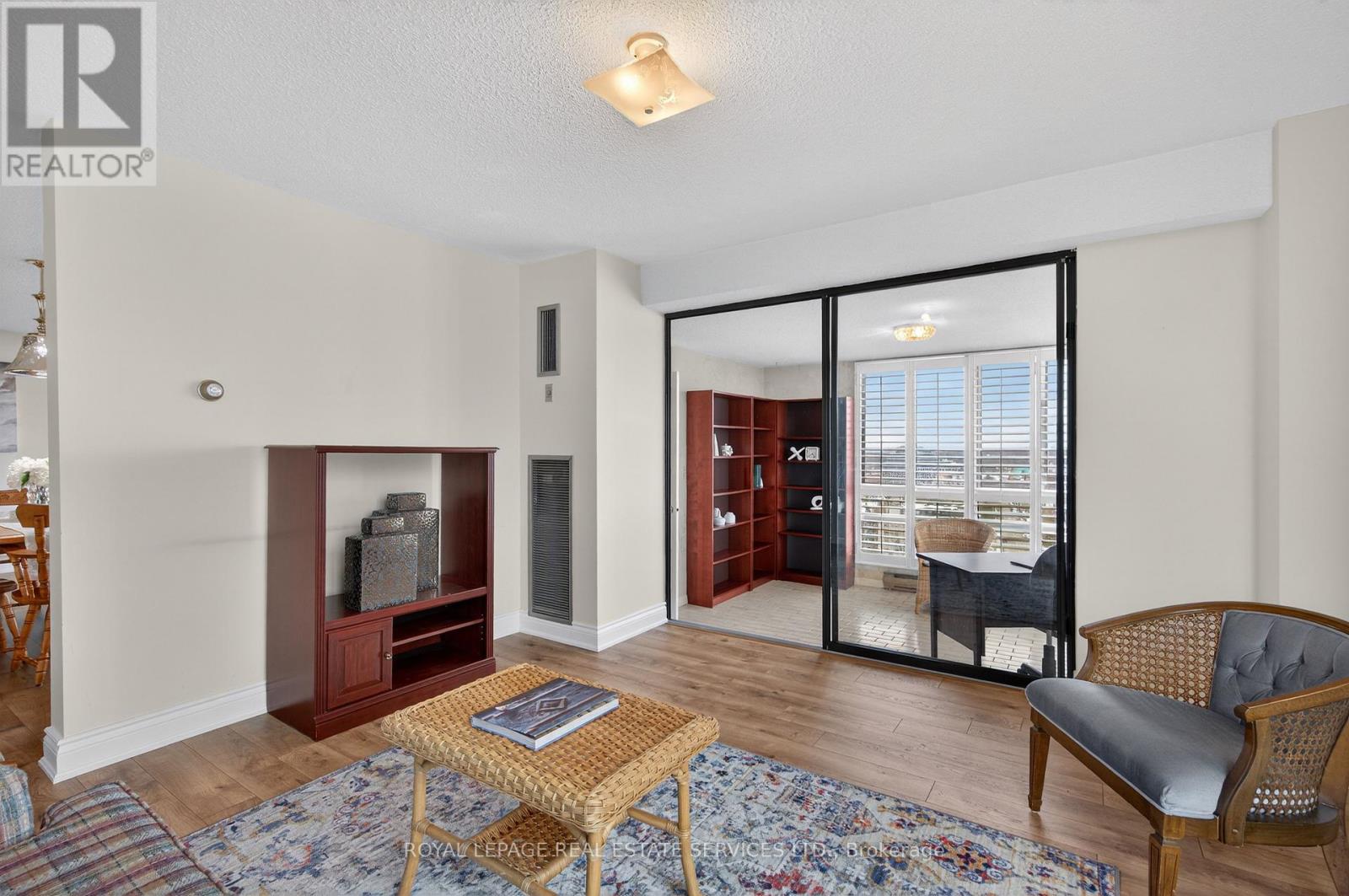 1601 - 2180 Marine Drive, Oakville, Ontario  L6L 5V2 - Photo 23 - W12788716