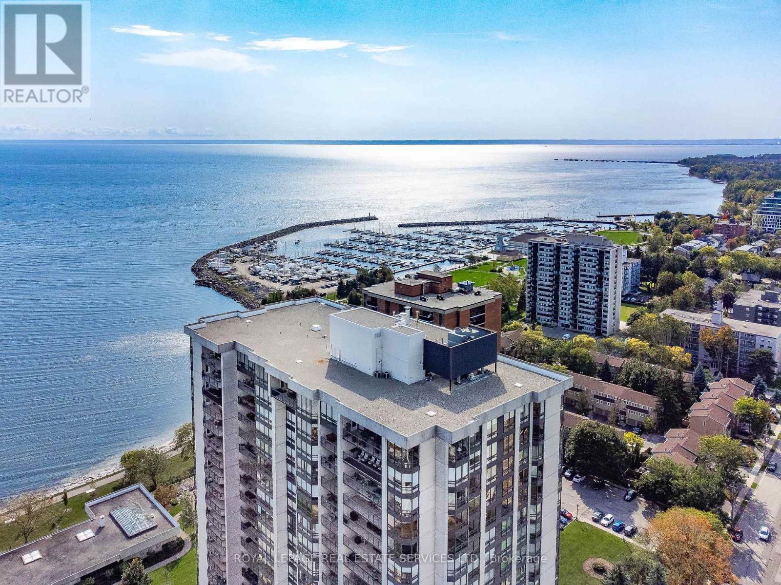 1601 - 2180 Marine Drive, Oakville, Ontario  L6L 5V2 - Photo 3 - W12788716