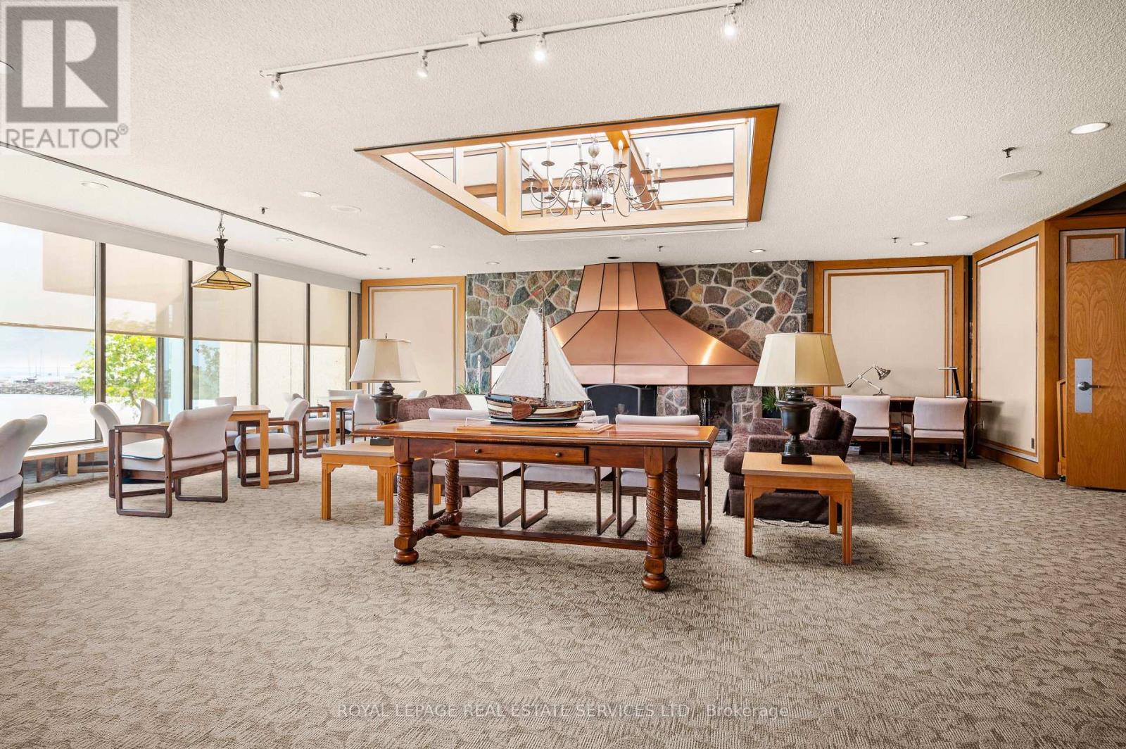 1601 - 2180 Marine Drive, Oakville, Ontario  L6L 5V2 - Photo 39 - W12788716