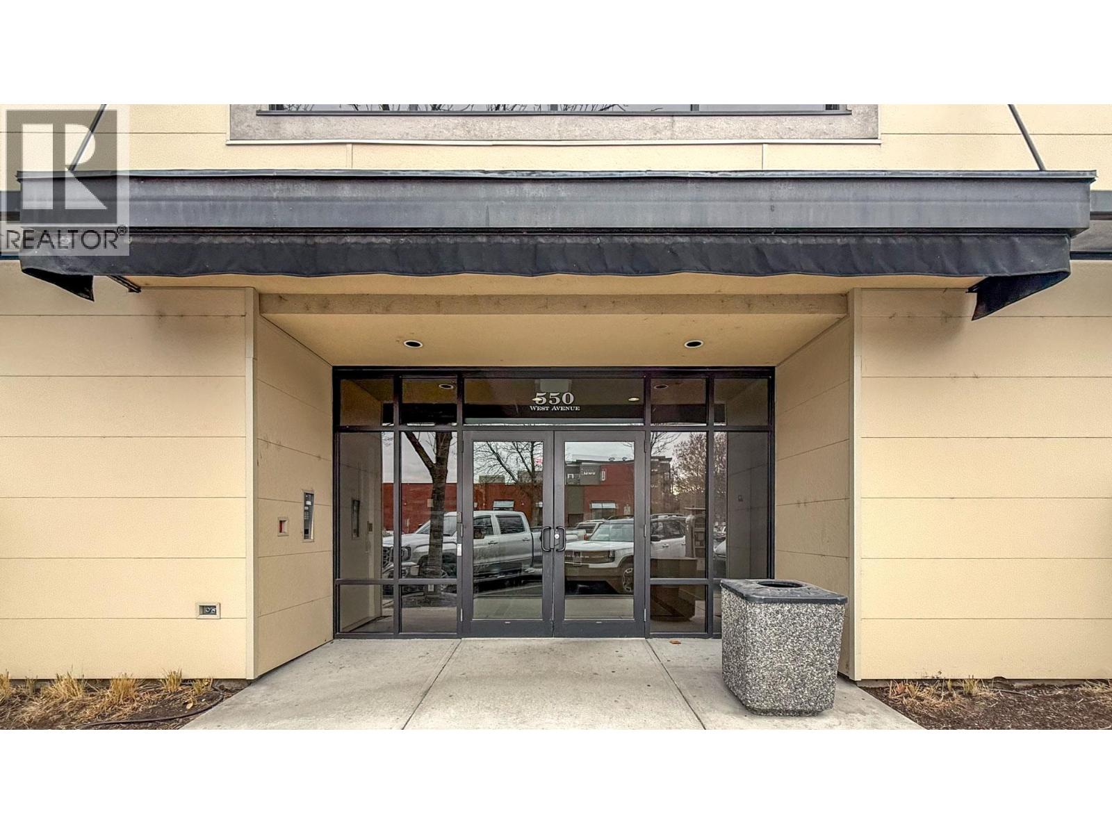 550 West Avenue Unit# 211, Kelowna, British Columbia  V1Y 8Z5 - Photo 4 - 10375955