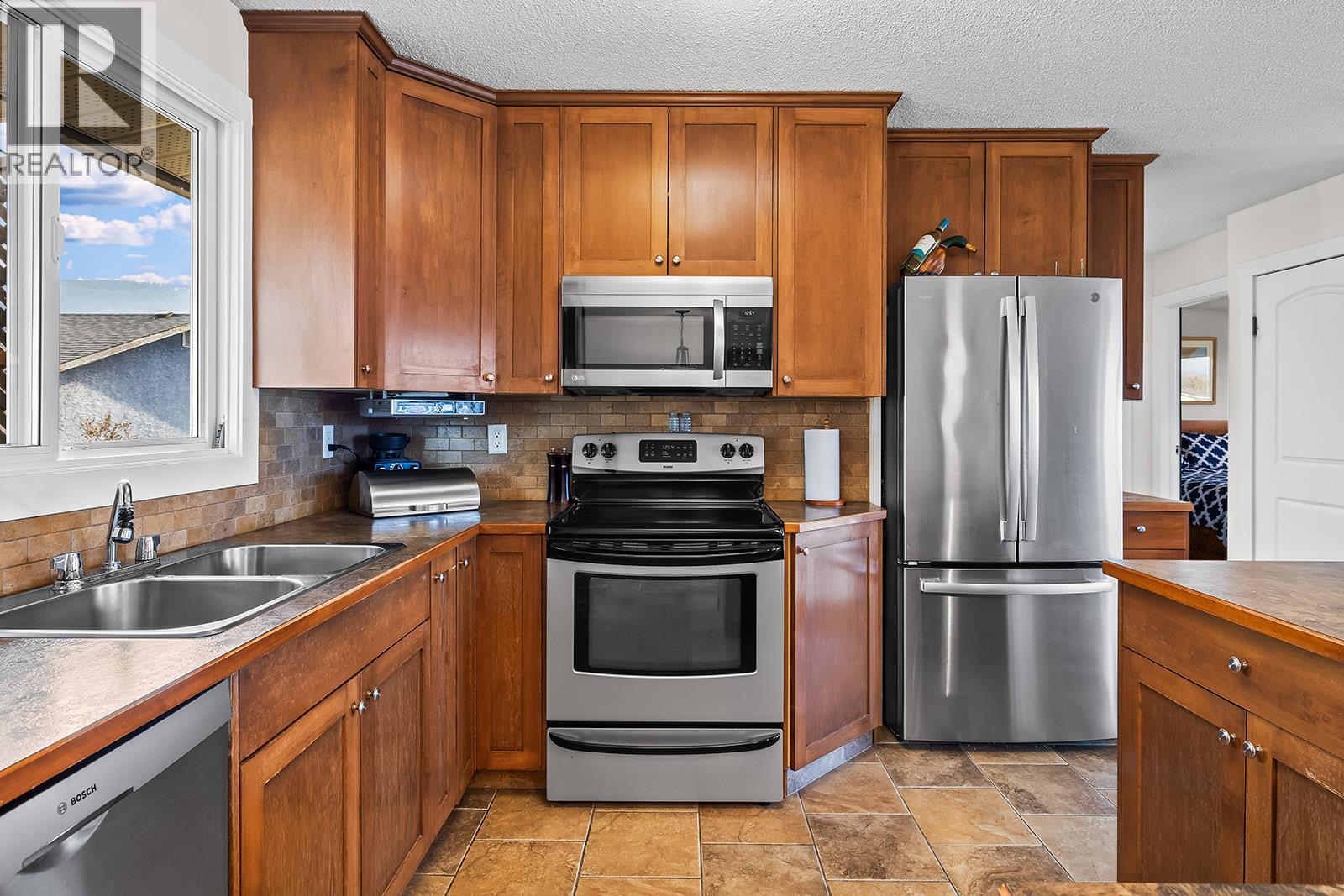 565 Hemlock Road, Kelowna, British Columbia  V1X 4W8 - Photo 14 - 10375750