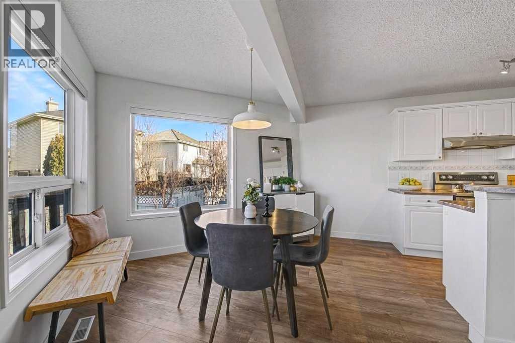 139 Douglas Glen Crescent Se, Calgary, Alberta  T2Z 3M6 - Photo 7 - A2285759