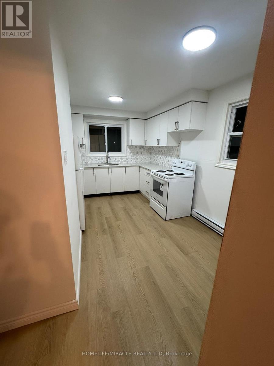 78 Walpole Avenue E, Toronto, Ontario  M4L 2J1 - Photo 6 - E12785702