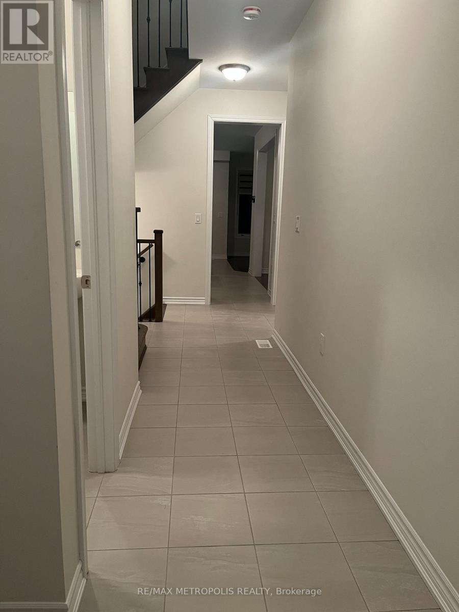 Main - 3007 Sierra Drive, Orillia, Ontario  L3V 8L9 - Photo 4 - S12787520