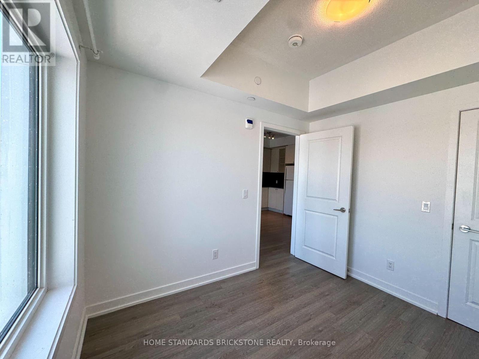 207 - 155 Downsview Park Boulevard, Toronto, Ontario  M3K 0E3 - Photo 12 - W12772376