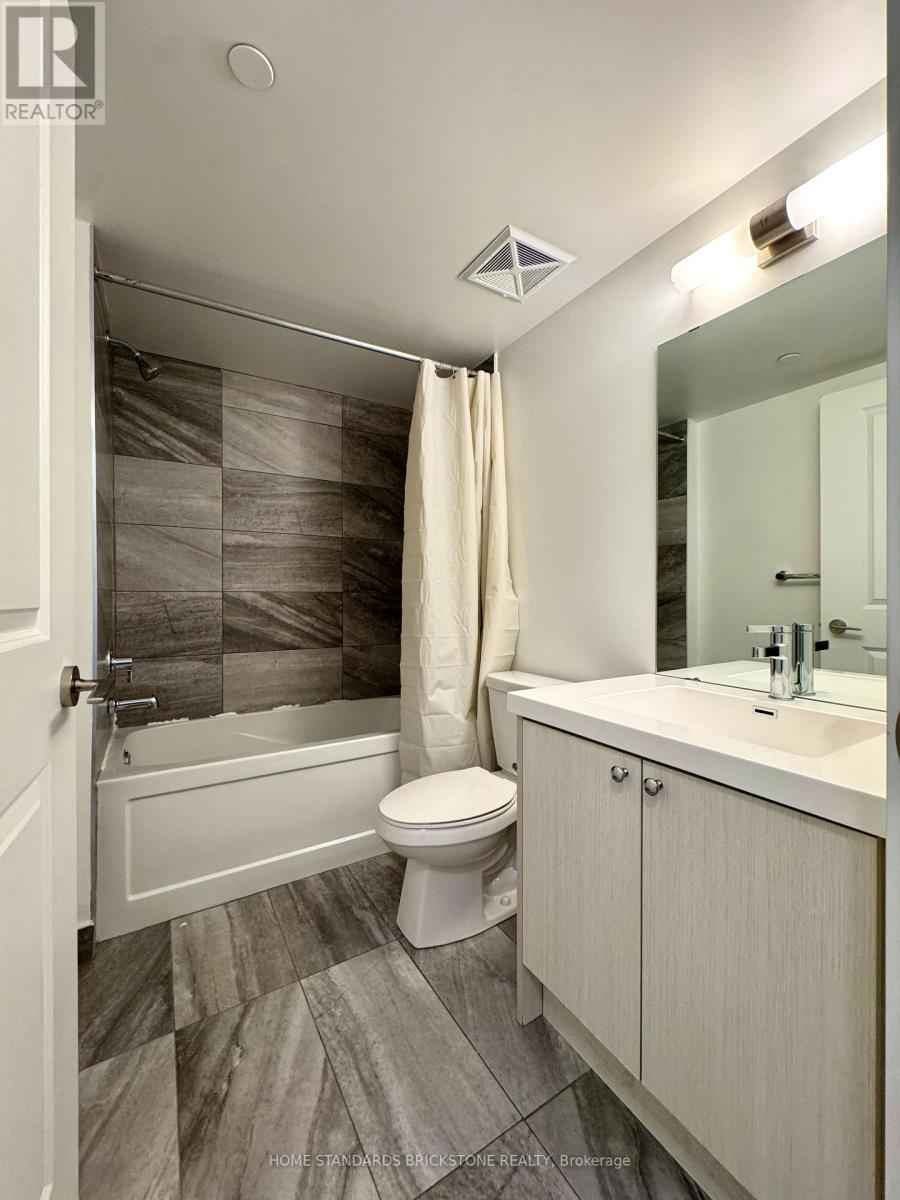 207 - 155 Downsview Park Boulevard, Toronto, Ontario  M3K 0E3 - Photo 16 - W12772376