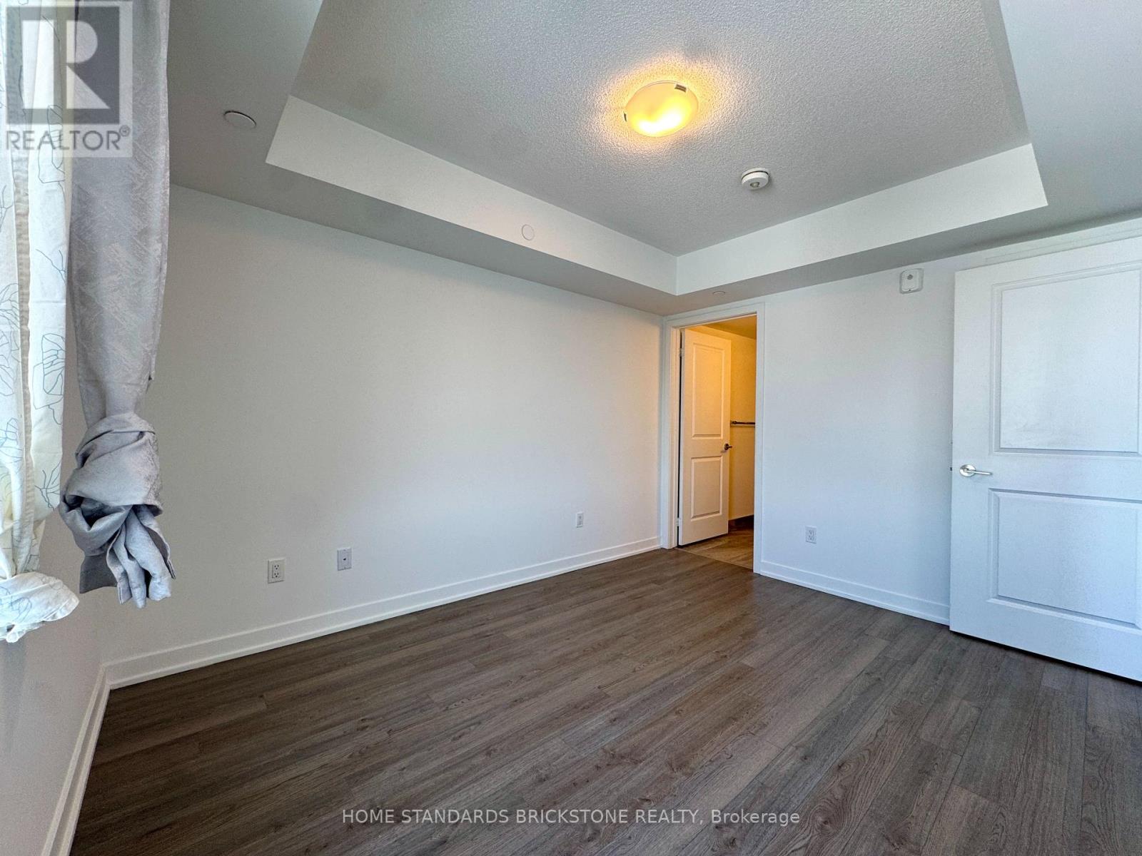 207 - 155 Downsview Park Boulevard, Toronto, Ontario  M3K 0E3 - Photo 26 - W12772376