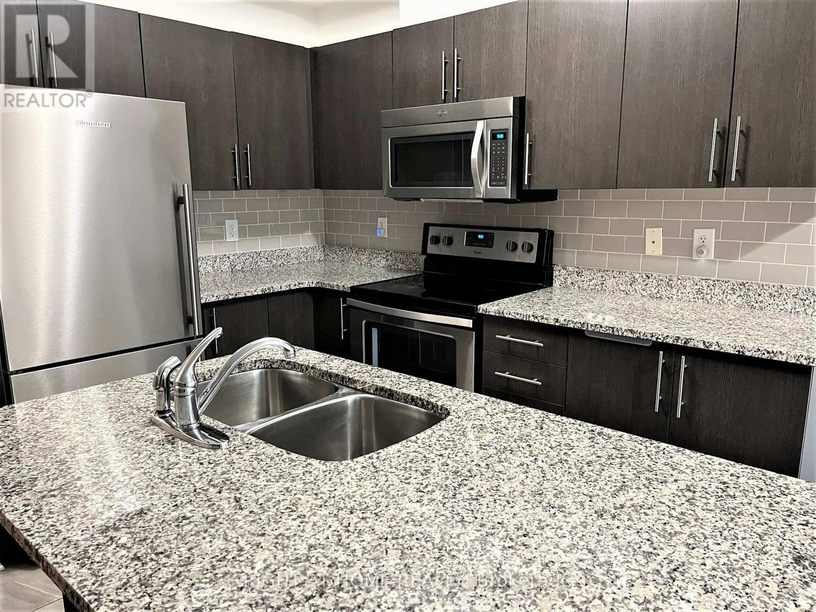 39 Dundalk Private, Ottawa, Ontario  K2J 0J5 - Photo 10 - X12788762