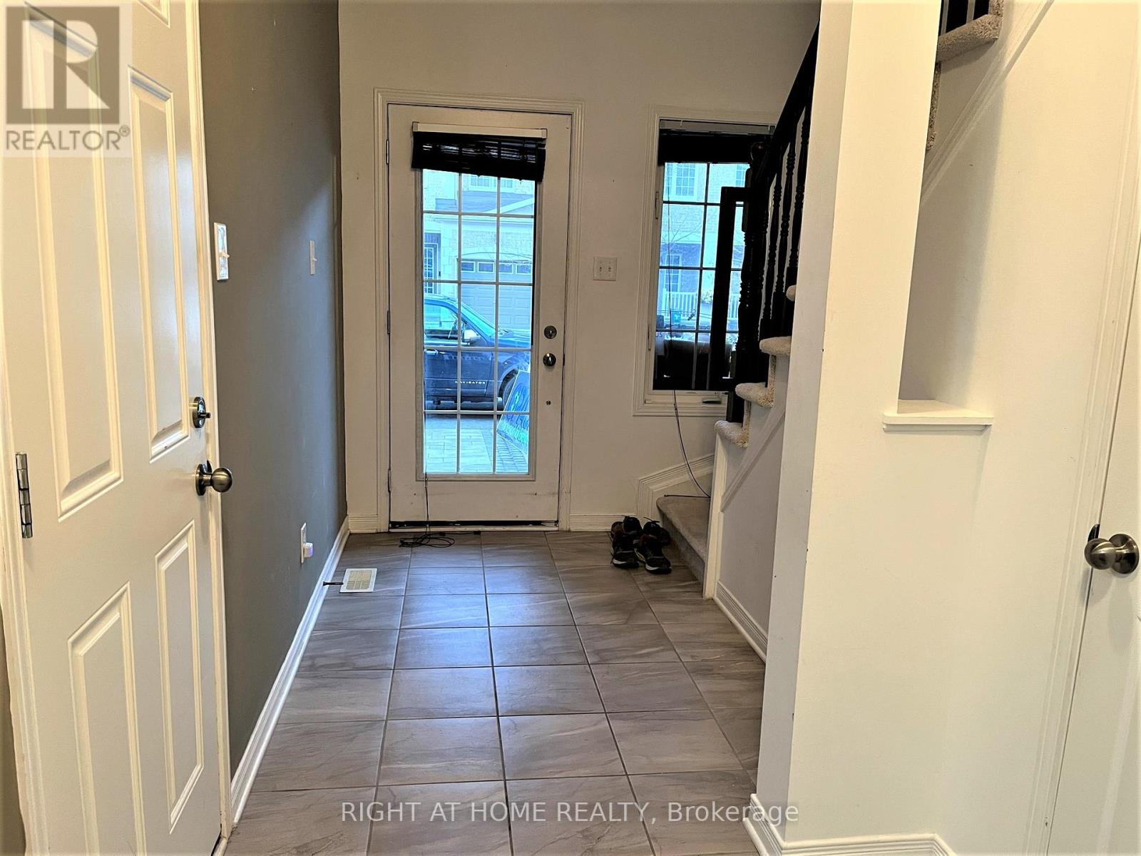 39 Dundalk Private, Ottawa, Ontario  K2J 0J5 - Photo 14 - X12788762