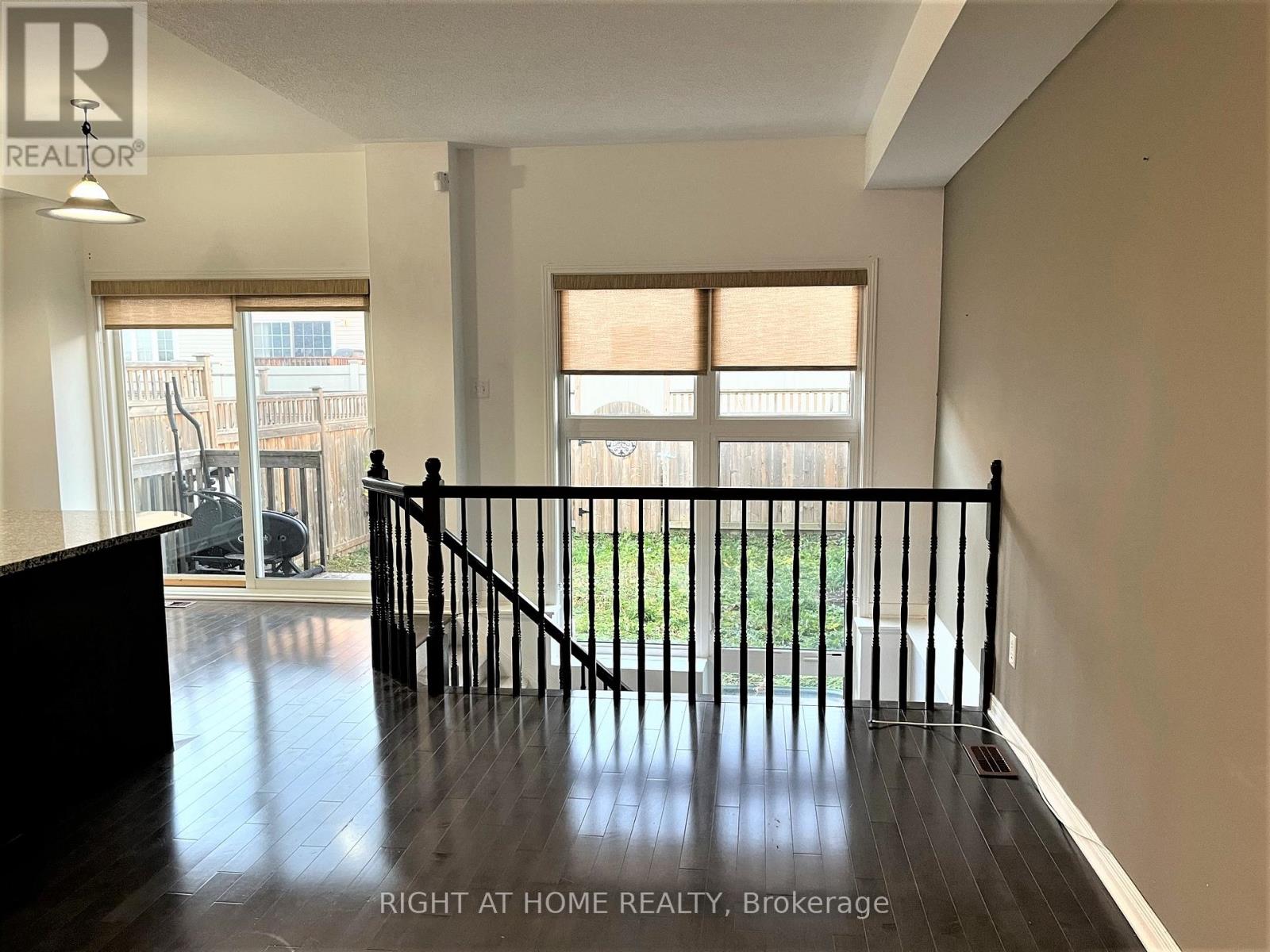 39 Dundalk Private, Ottawa, Ontario  K2J 0J5 - Photo 7 - X12788762