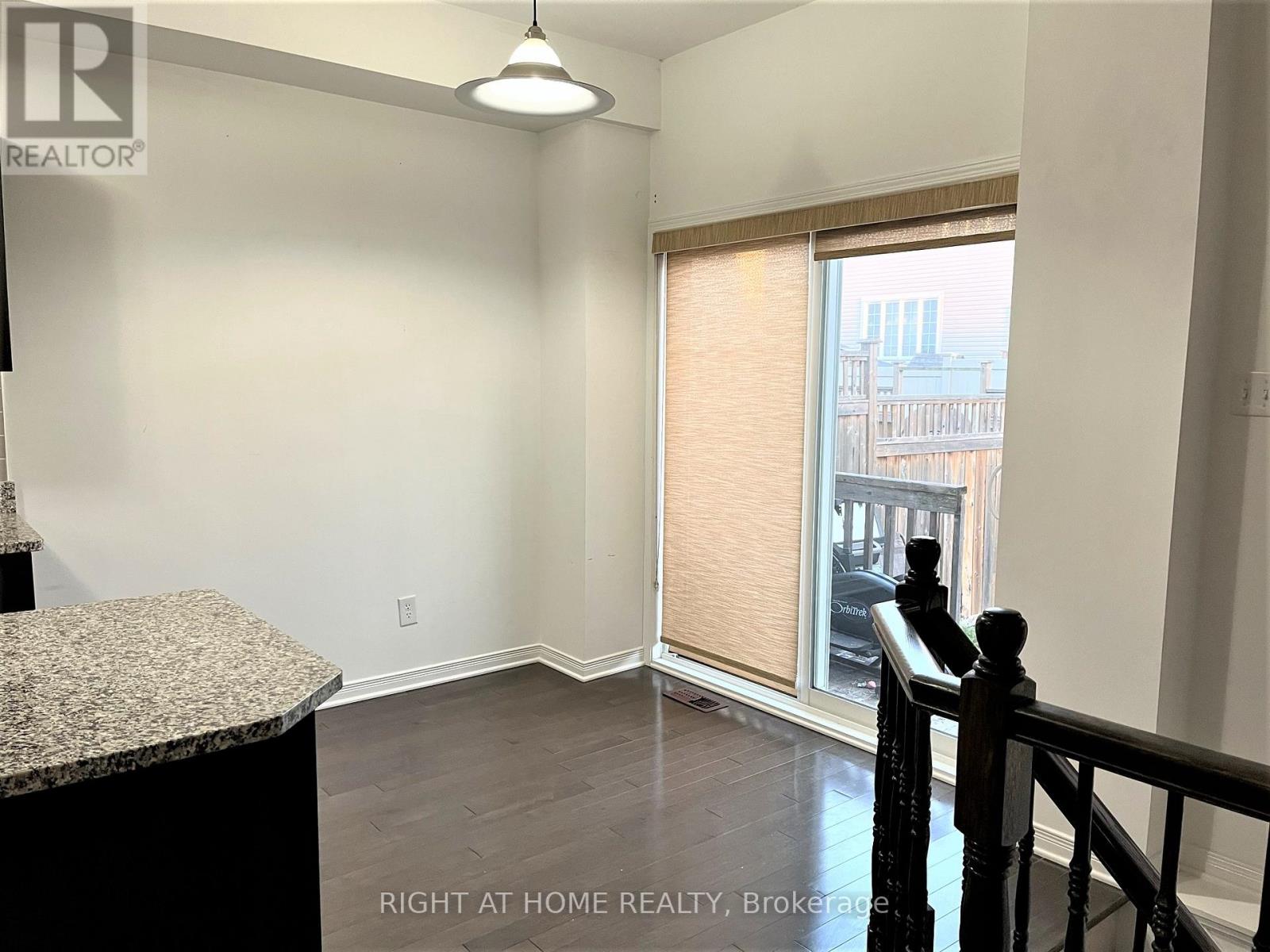 39 Dundalk Private, Ottawa, Ontario  K2J 0J5 - Photo 8 - X12788762