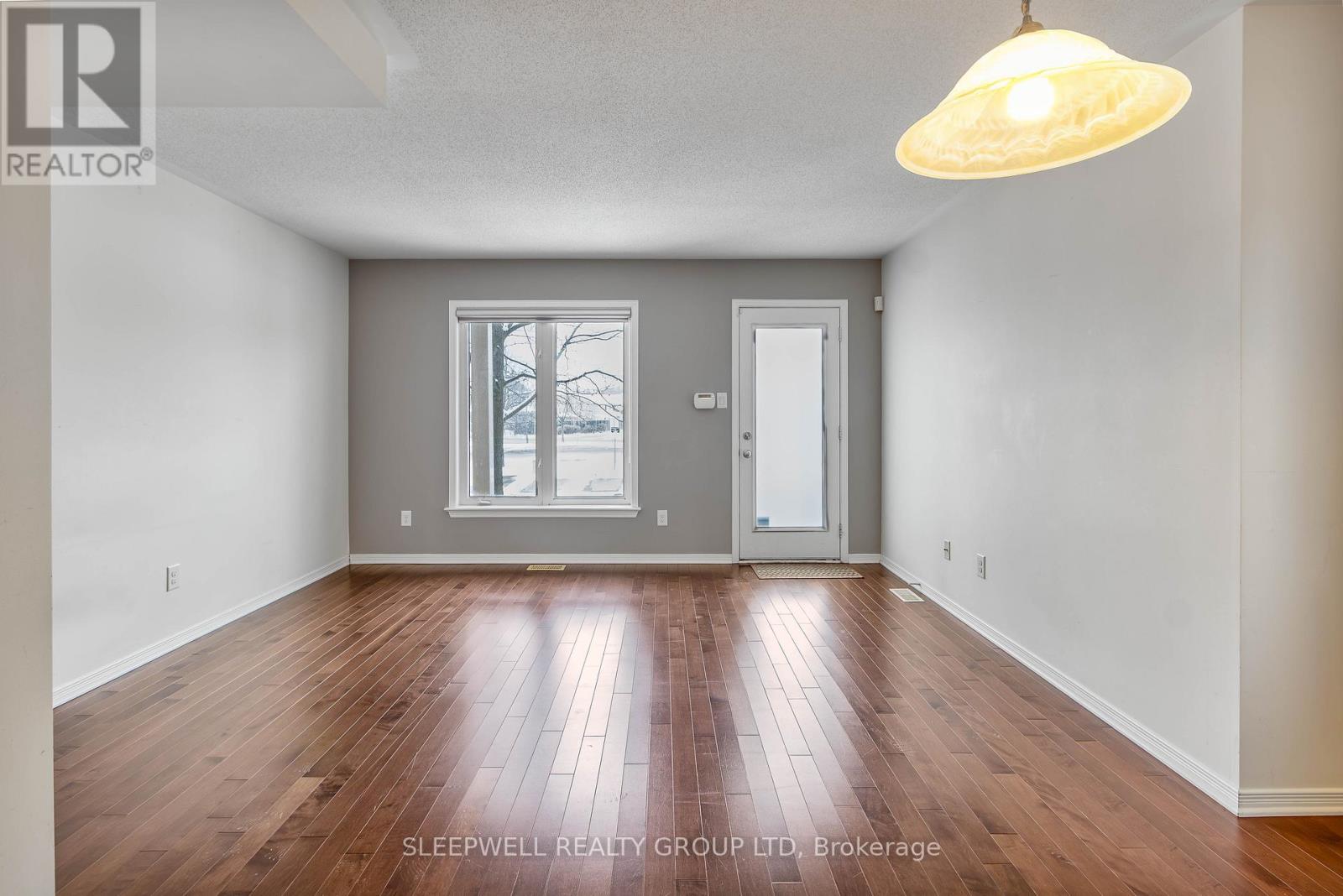 3389 Cambrian Road, Ottawa, Ontario  K2J 1S3 - Photo 5 - X12788796