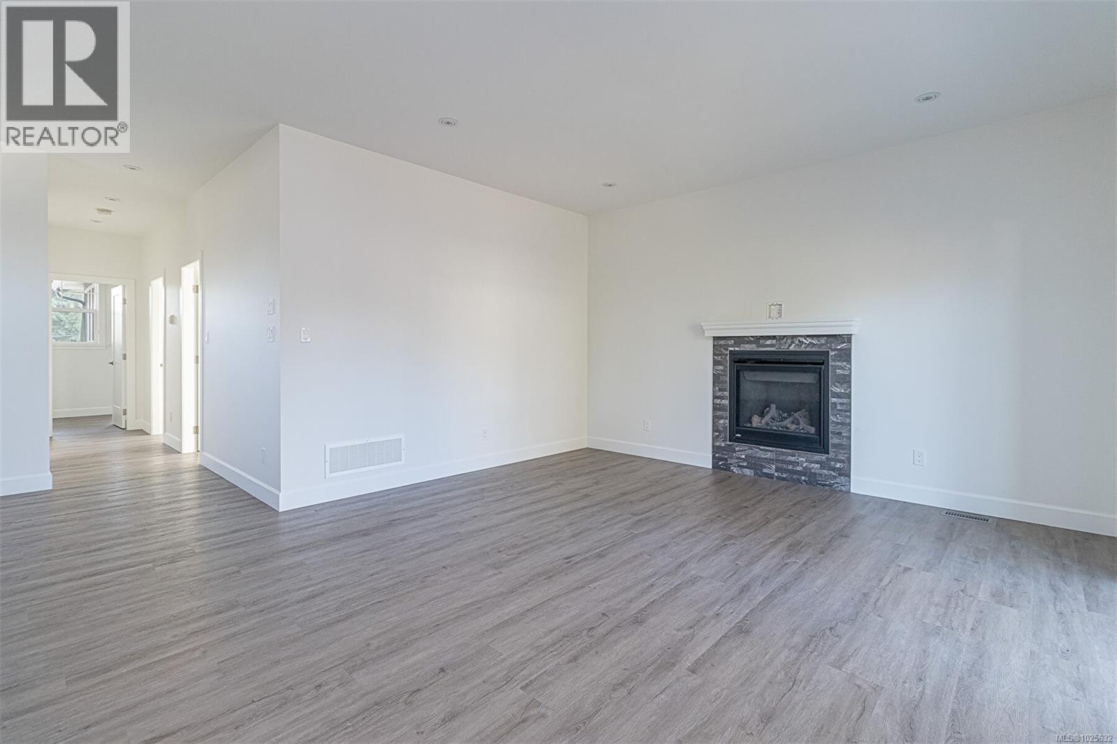 3113 Gibbins Rd, Duncan, British Columbia  V9L 1E9 - Photo 8 - 1025632