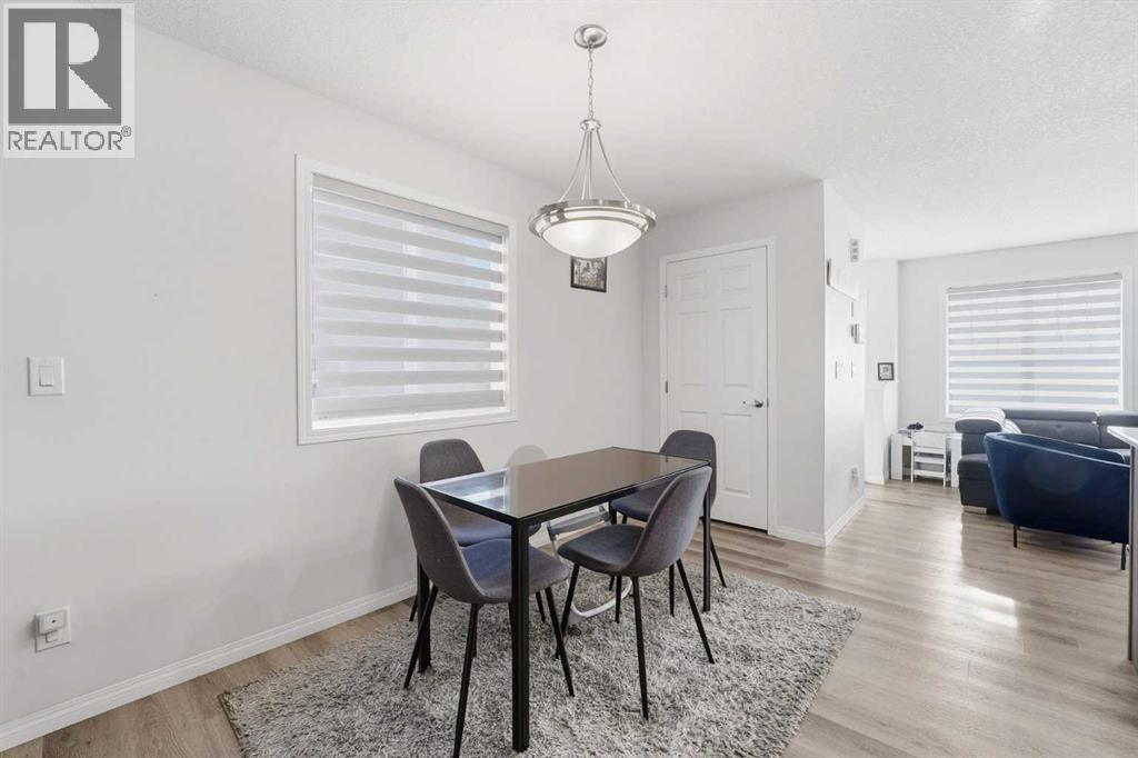 752 Osborne Drive Sw, Airdrie, Alberta  T4B 5E5 - Photo 6 - A2283346