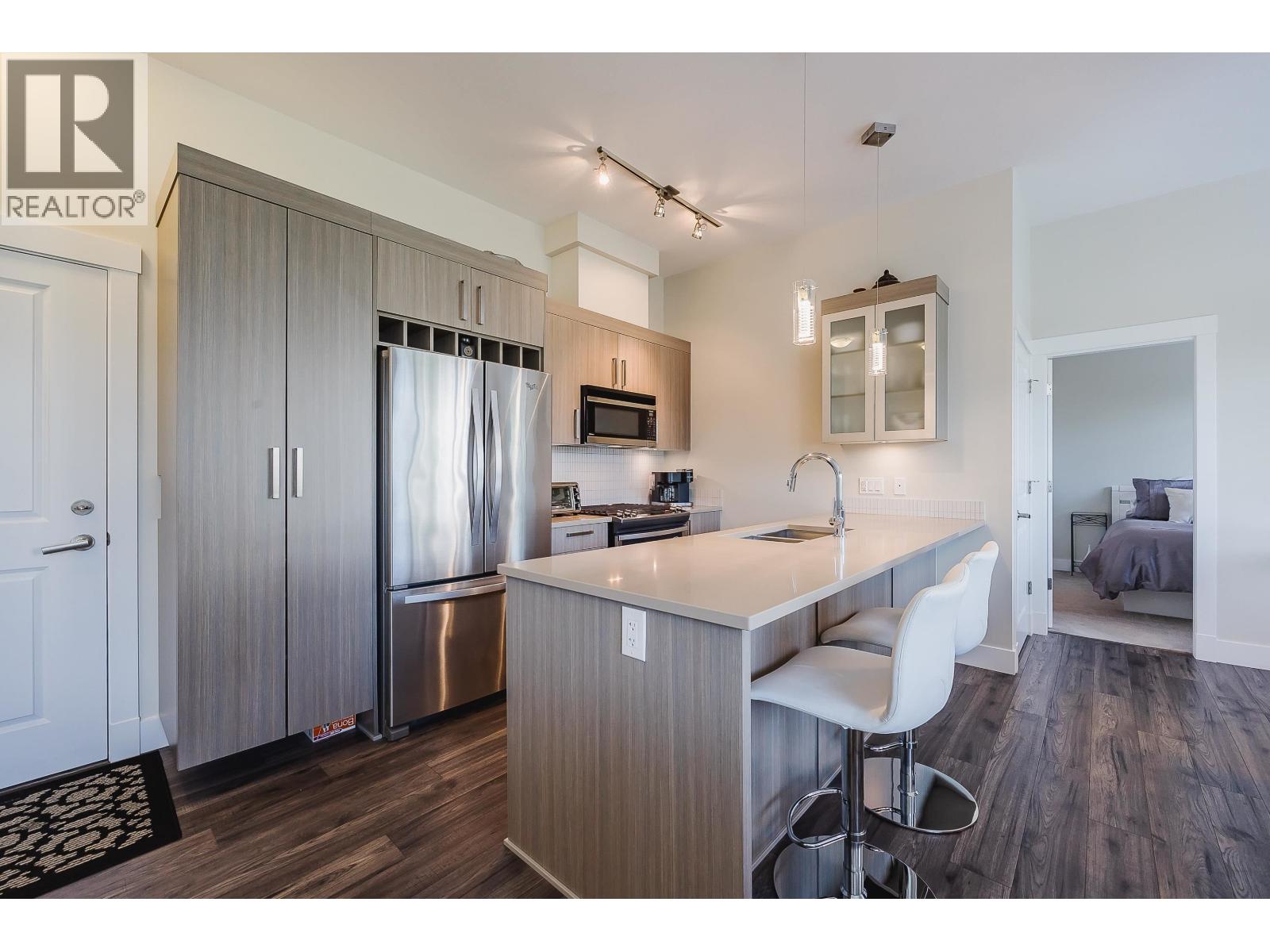 409 22327 River Road, Maple Ridge, British Columbia  V2X 2C7 - Photo 2 - R3075390