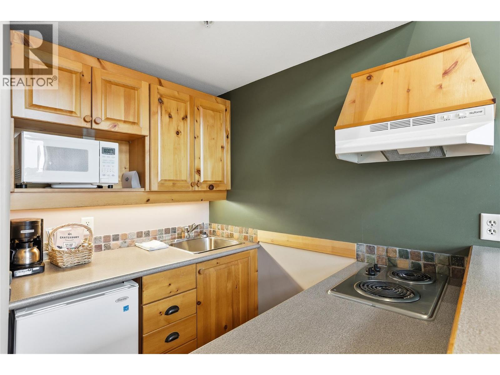 5335 Big White Road Unit# 218, Big White, British Columbia V1P 1P3 - Photo 8 - 10375939