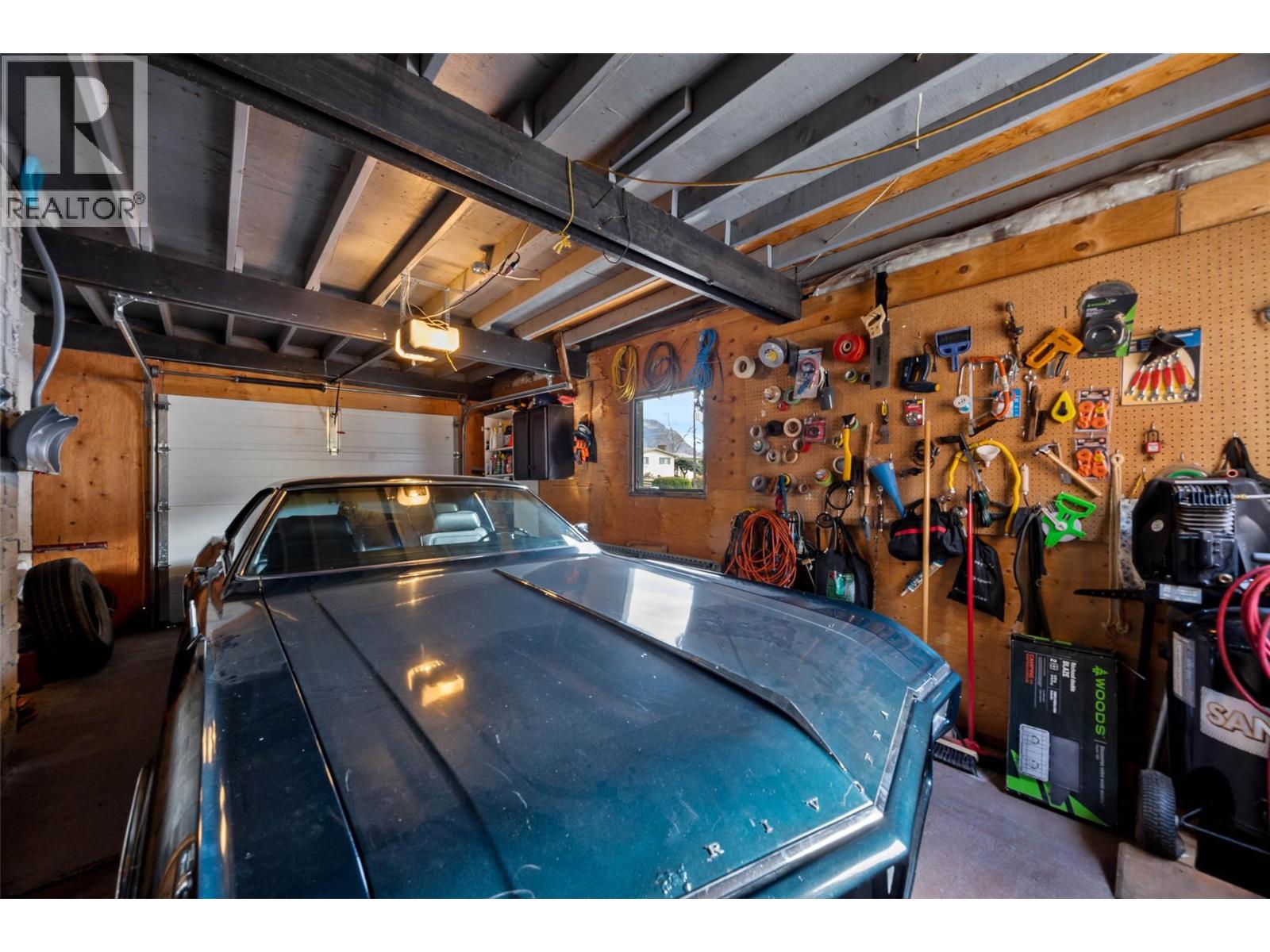 1864 Dickenson Road, Kamloops, British Columbia  V2B 6C9 - Photo 25 - 10376006