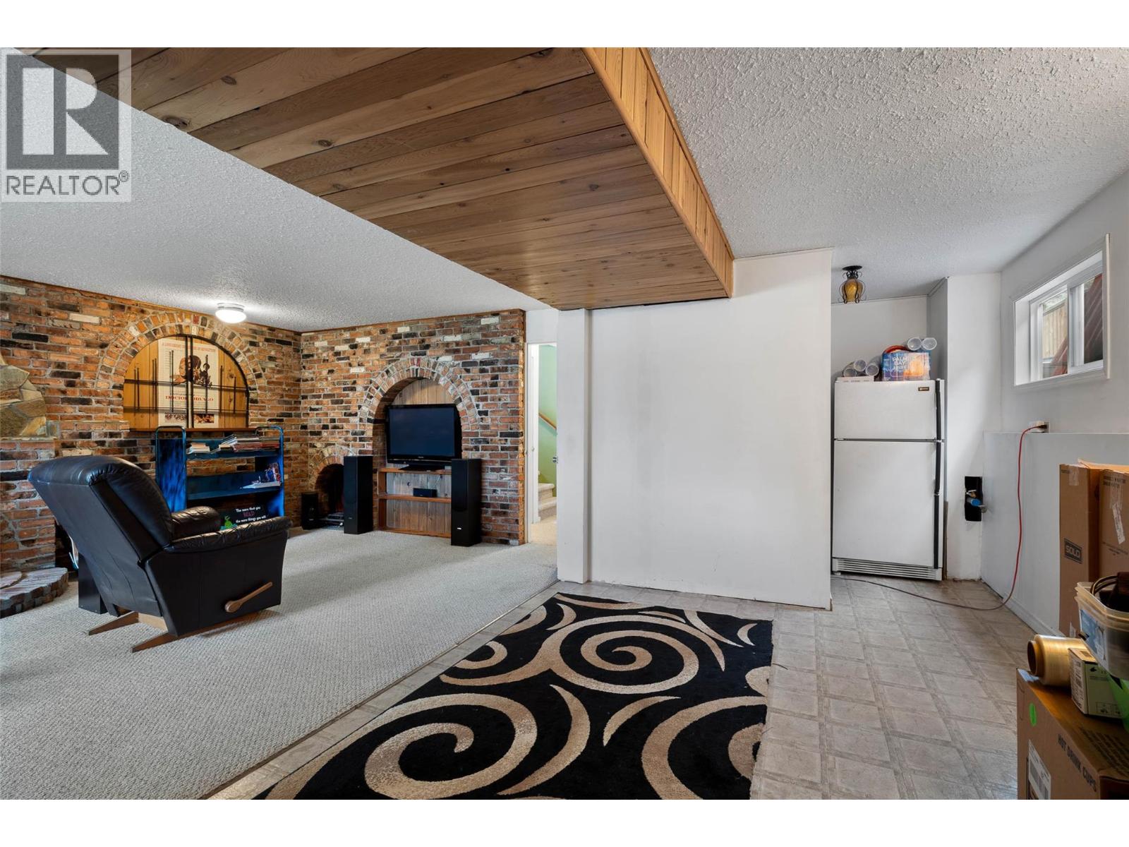 1864 Dickenson Road, Kamloops, British Columbia  V2B 6C9 - Photo 20 - 10376006