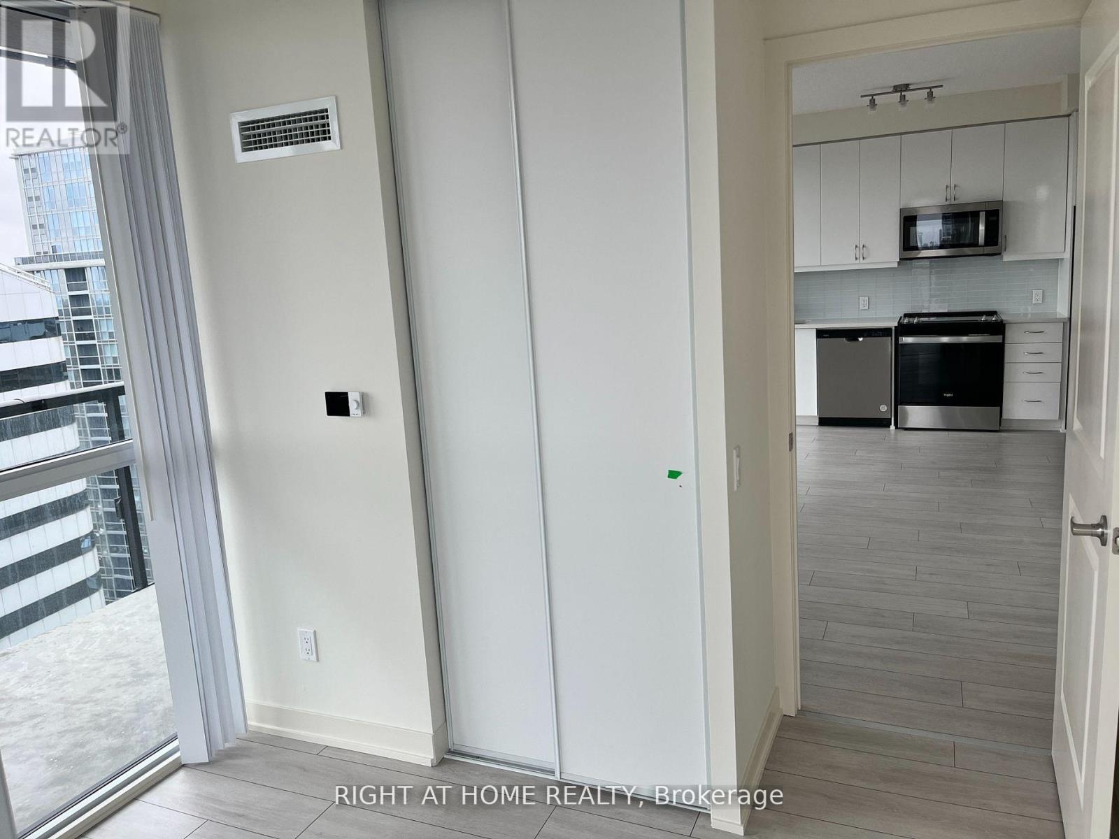 4099 Yonge Street, Toronto, Ontario  M2N 0L8 - Photo 7 - C12788736