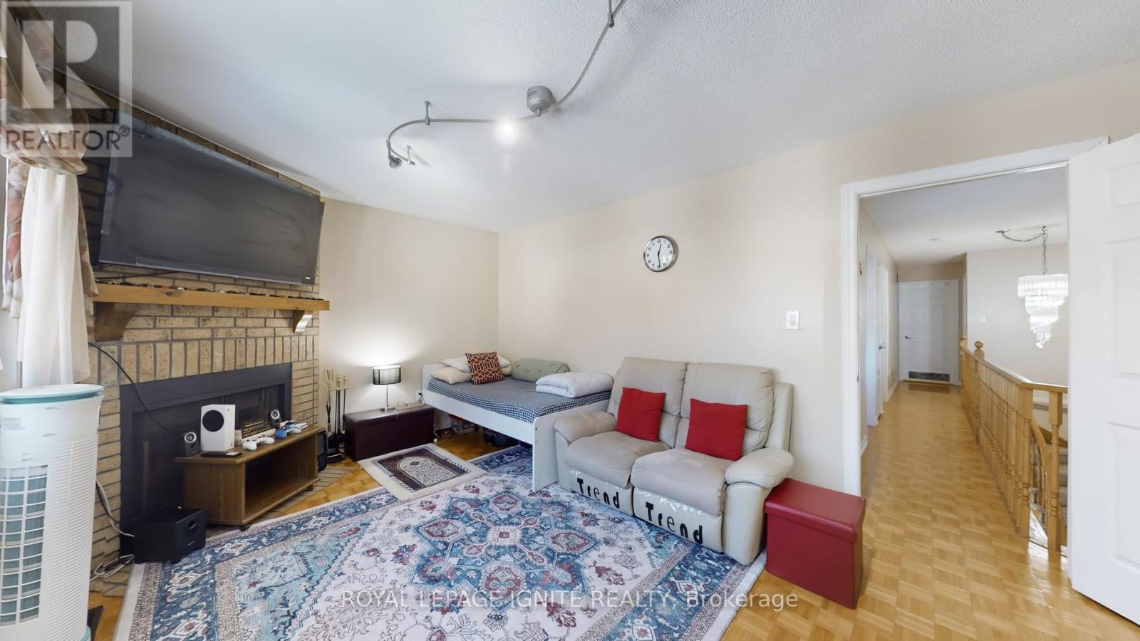 11 Iles Street, Ajax, Ontario  L1T 3V4 - Photo 14 - E12788764