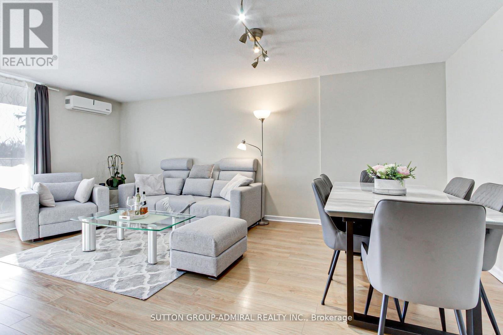 303 - 1 Royal Orchard Boulevard, Markham, Ontario  L3T 3C2 - Photo 14 - N12788748