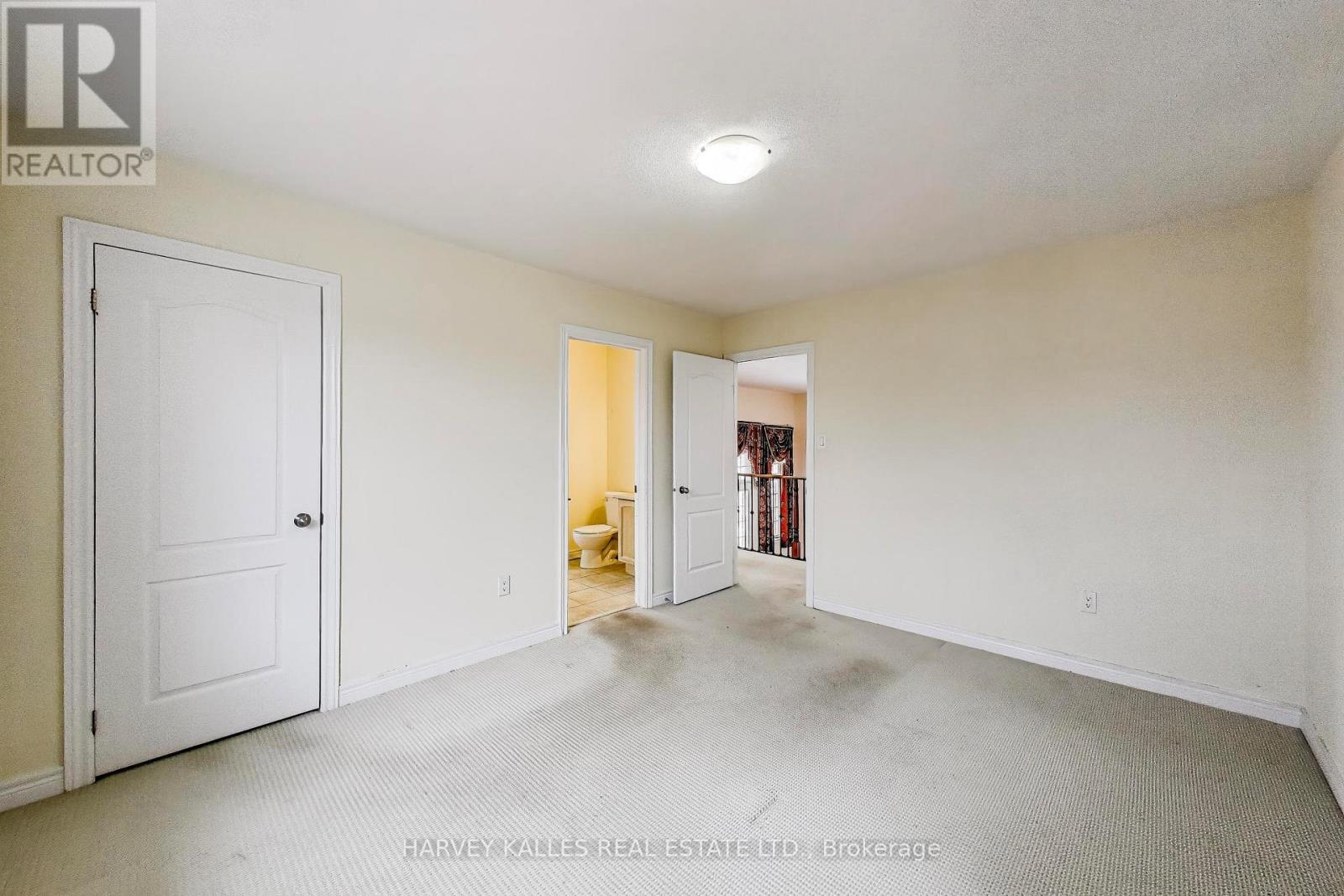 28 Morganfield Court, Richmond Hill, Ontario  L4E 0S6 - Photo 40 - N12788786