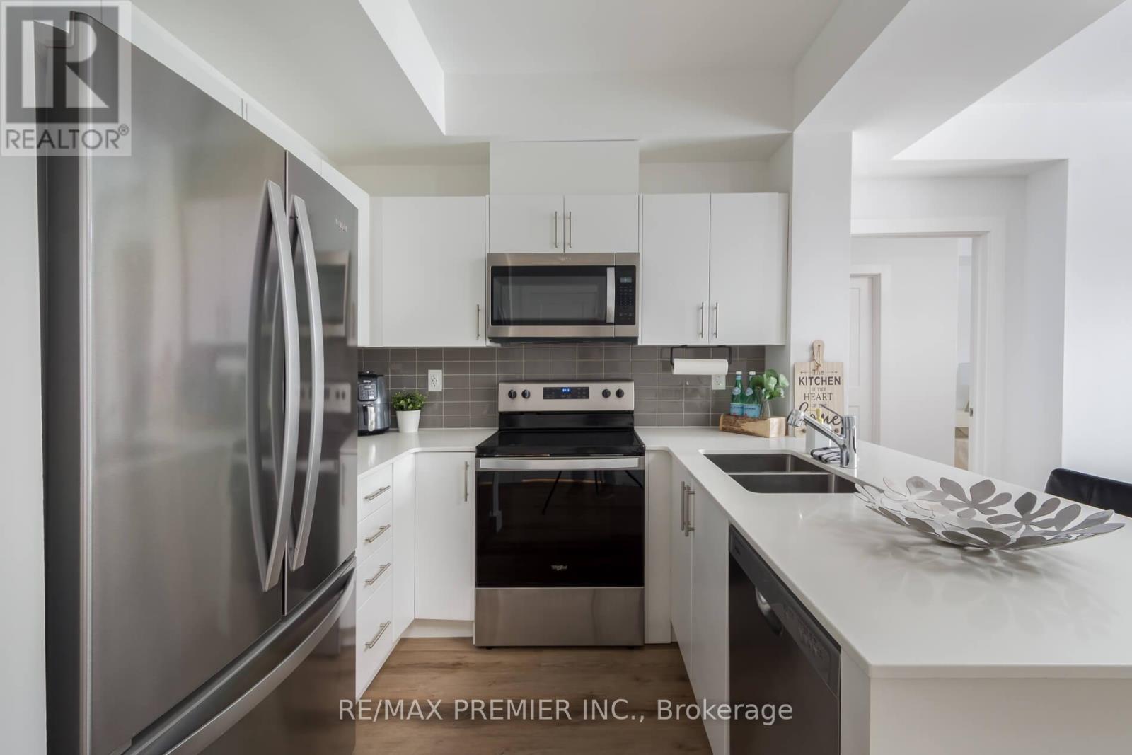 120 - 4 Kimberly Lane, Collingwood, Ontario  L9Y 5B4 - Photo 7 - S12788752