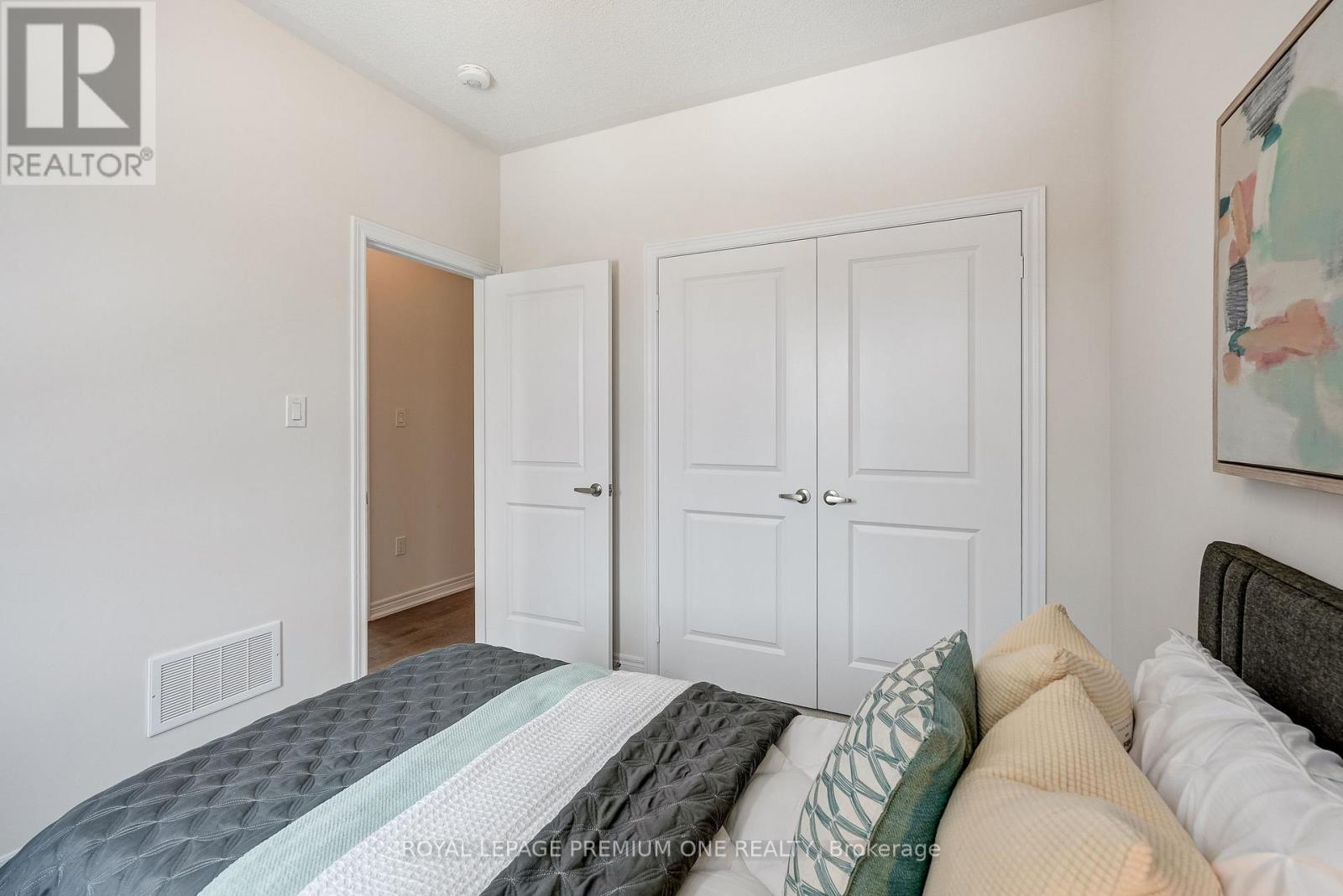 433 Kennedy Circle, Milton, Ontario  L9T 7E7 - Photo 29 - W12591224