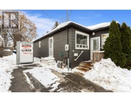 9 EWING STREET, Halton Hills, Ontario