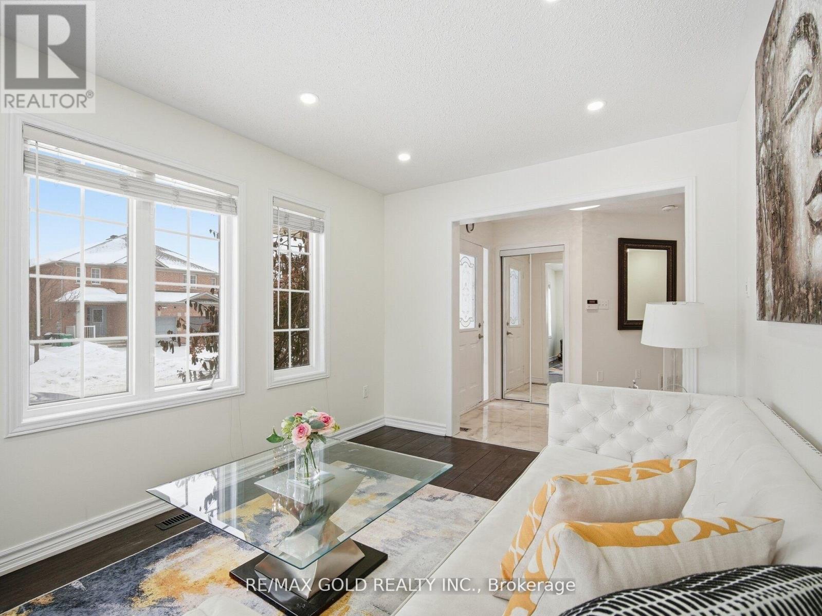 78 PASSFIELD TRAIL, Brampton, Ontario