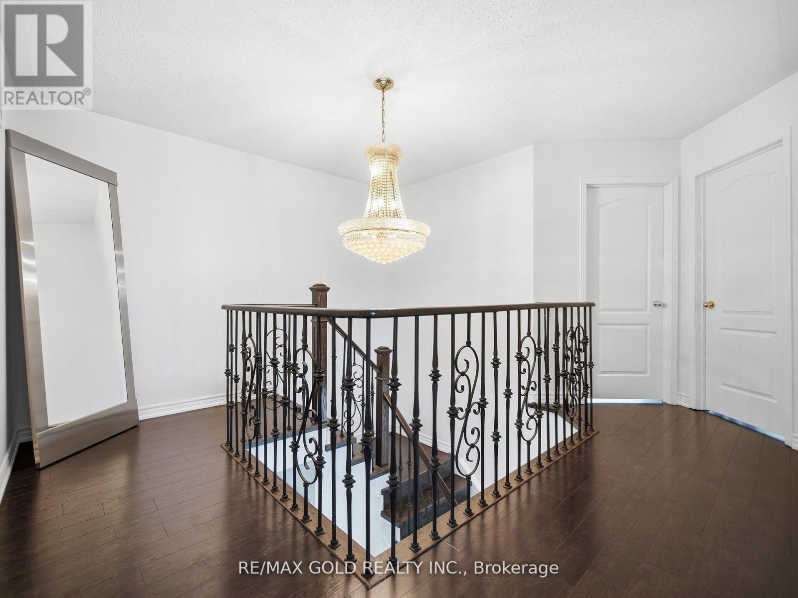 78 Passfield Trail, Brampton, Ontario  L6P 1V1 - Photo 14 - W12788726