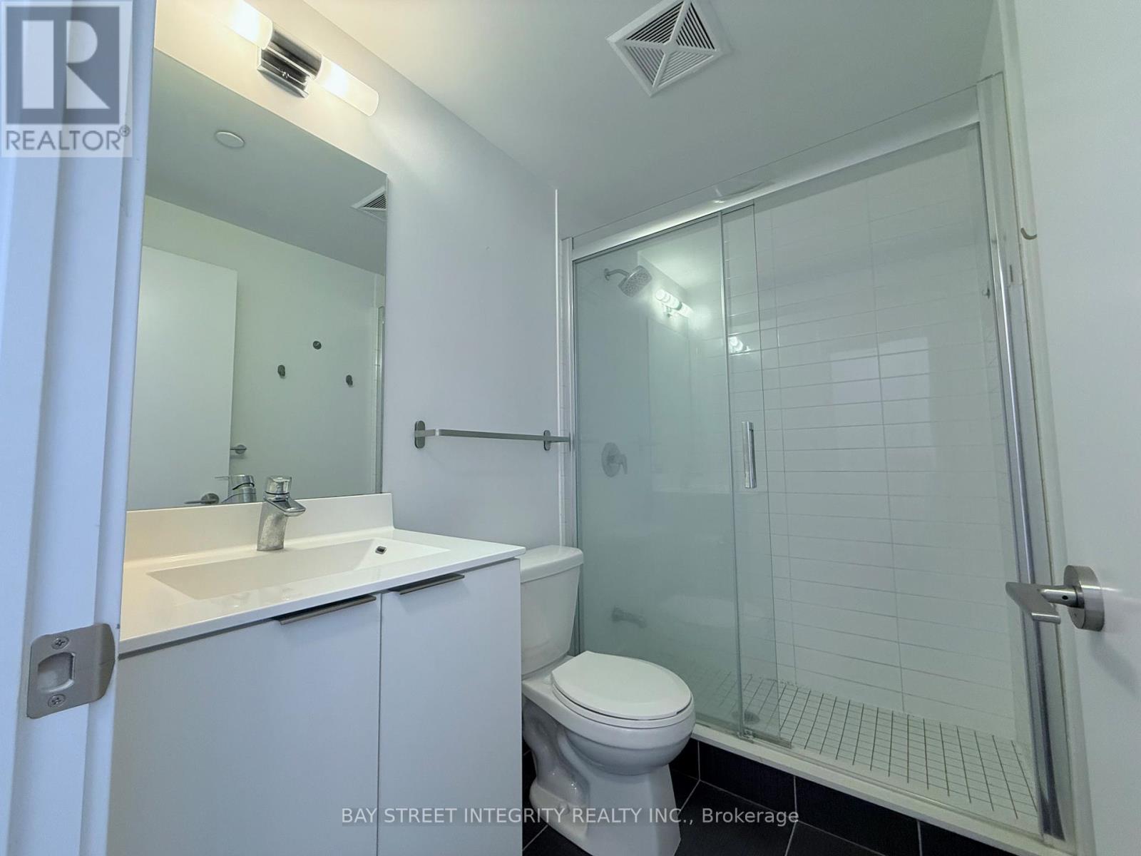 2418 - 30 Shore Breeze Drive, Toronto, Ontario  M8V 0J1 - Photo 22 - W12788732