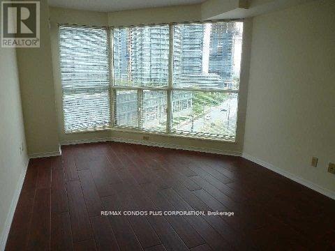 906 - 2261 Lake Shore Boulevard W, Toronto, Ontario  M8V 3X1 - Photo 8 - W12788742