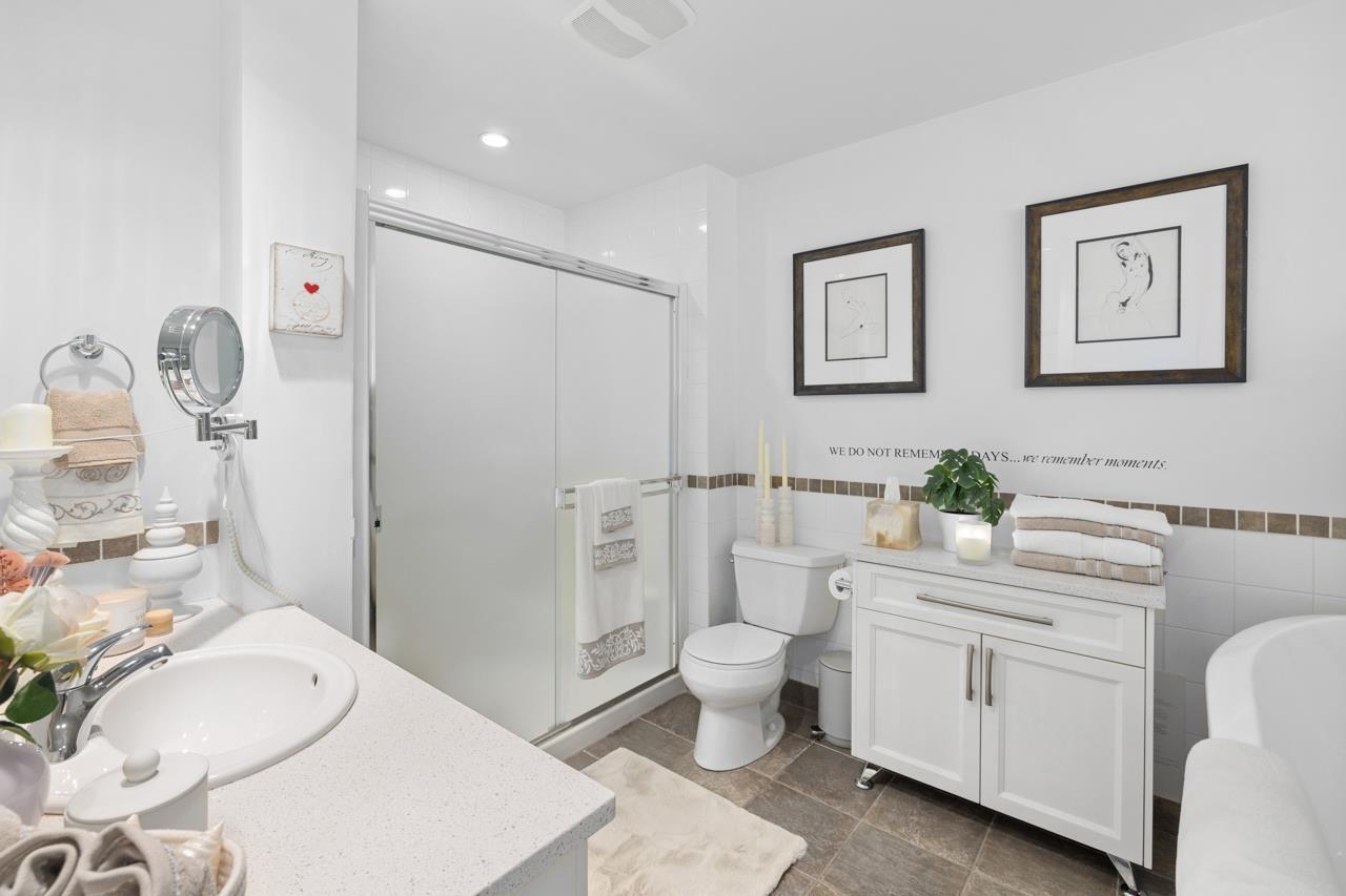 302 15392 16a Avenue, Surrey, British Columbia  V4A 1S9 - Photo 15 - R3089941